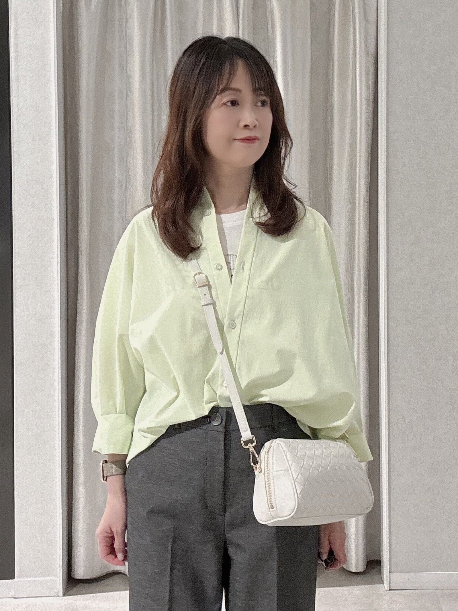 makiさんの「UNTITLED｜【接触冷感/吸水速乾/UVカット】ドルマンスリーブシャツ」を使ったコーディネート