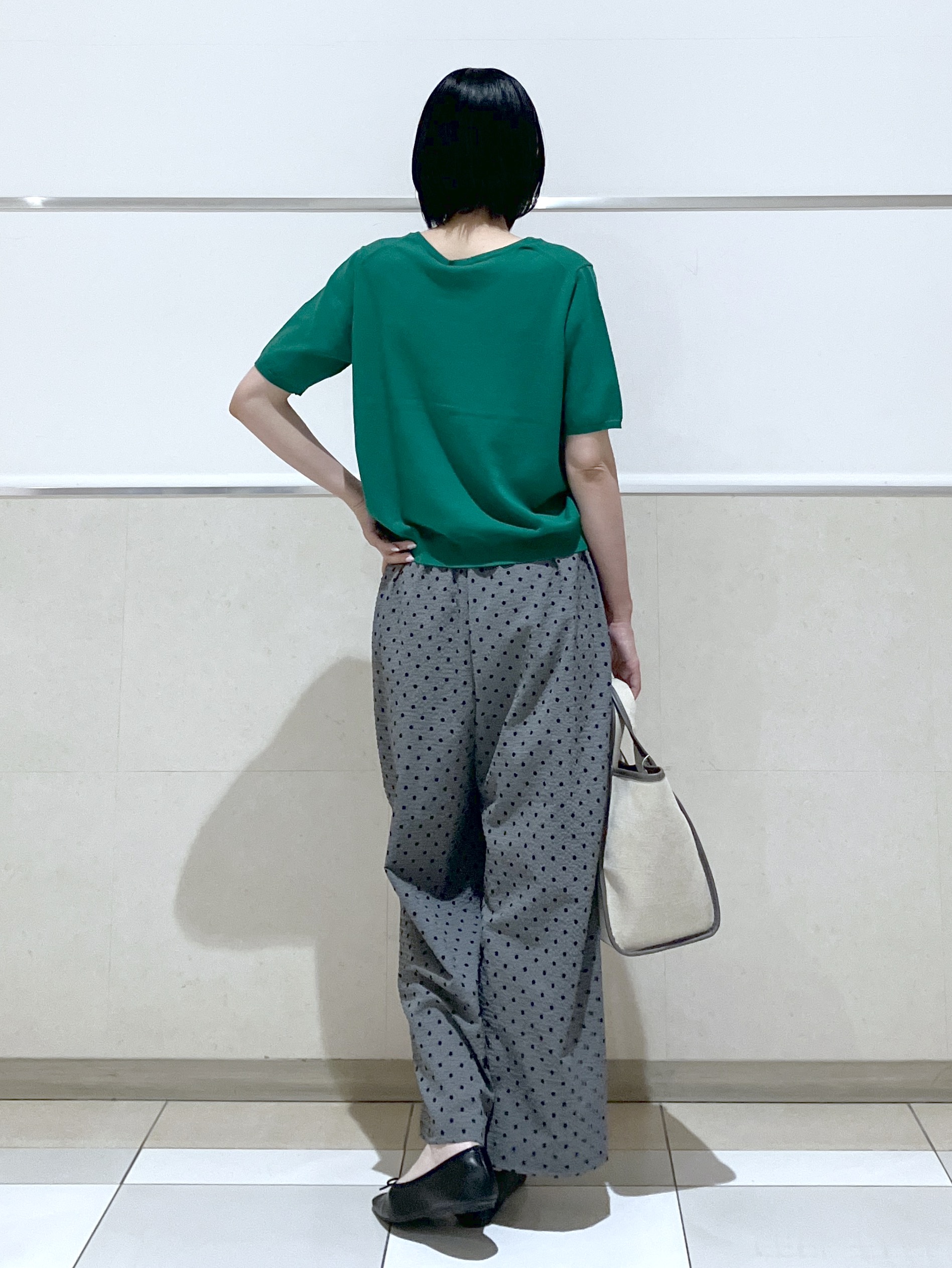 eriko さんの「Dessin｜【9色展開/接触冷感/UVカット】ドライタッチサマーニットT」を使ったコーディネート
