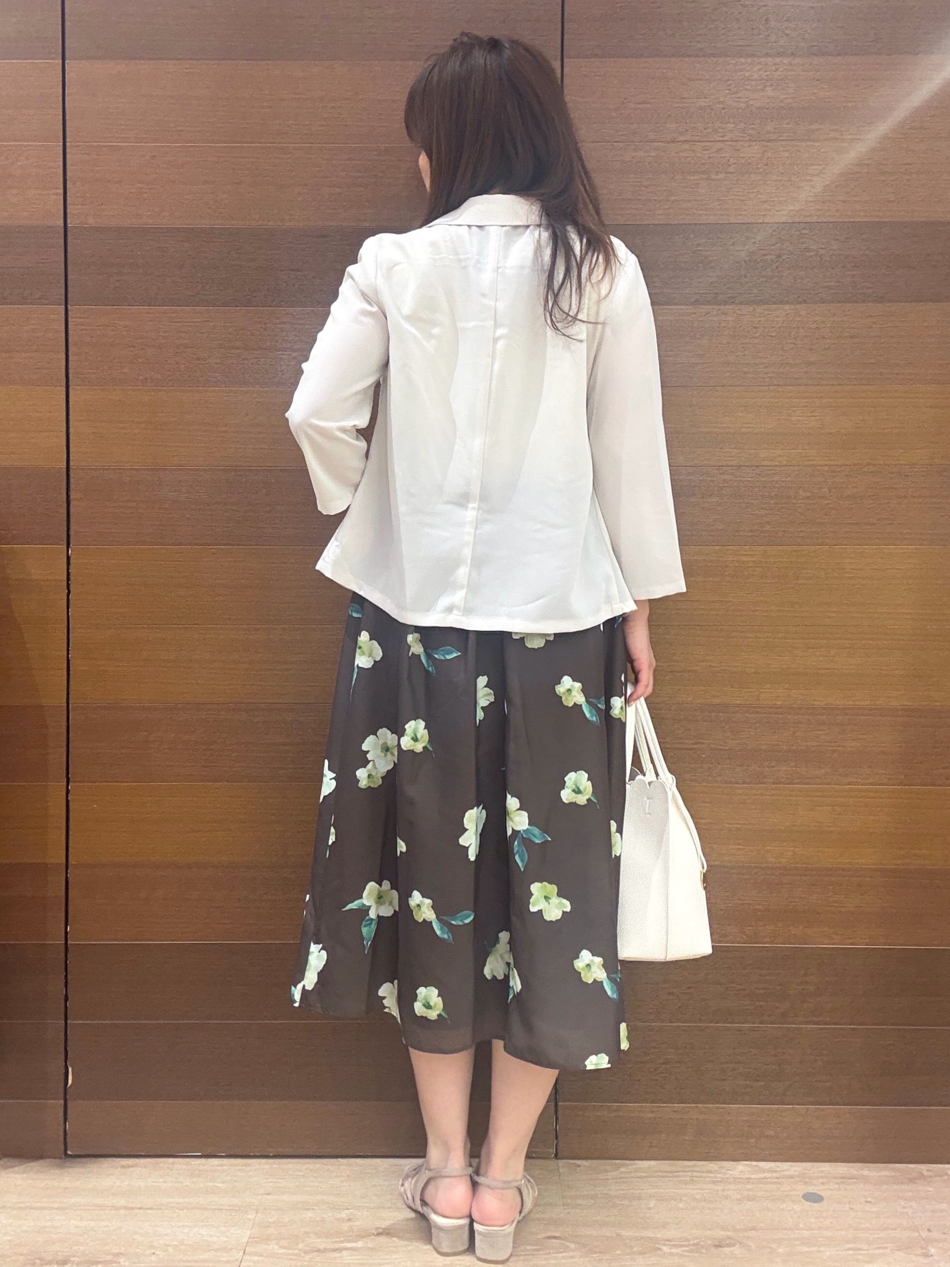 maichiさんの「OPAQUE.CLIP｜【接触冷感／防シワ】ひんやり7分袖テーラードジャケット《洗濯機OK》」を使ったコーディネート