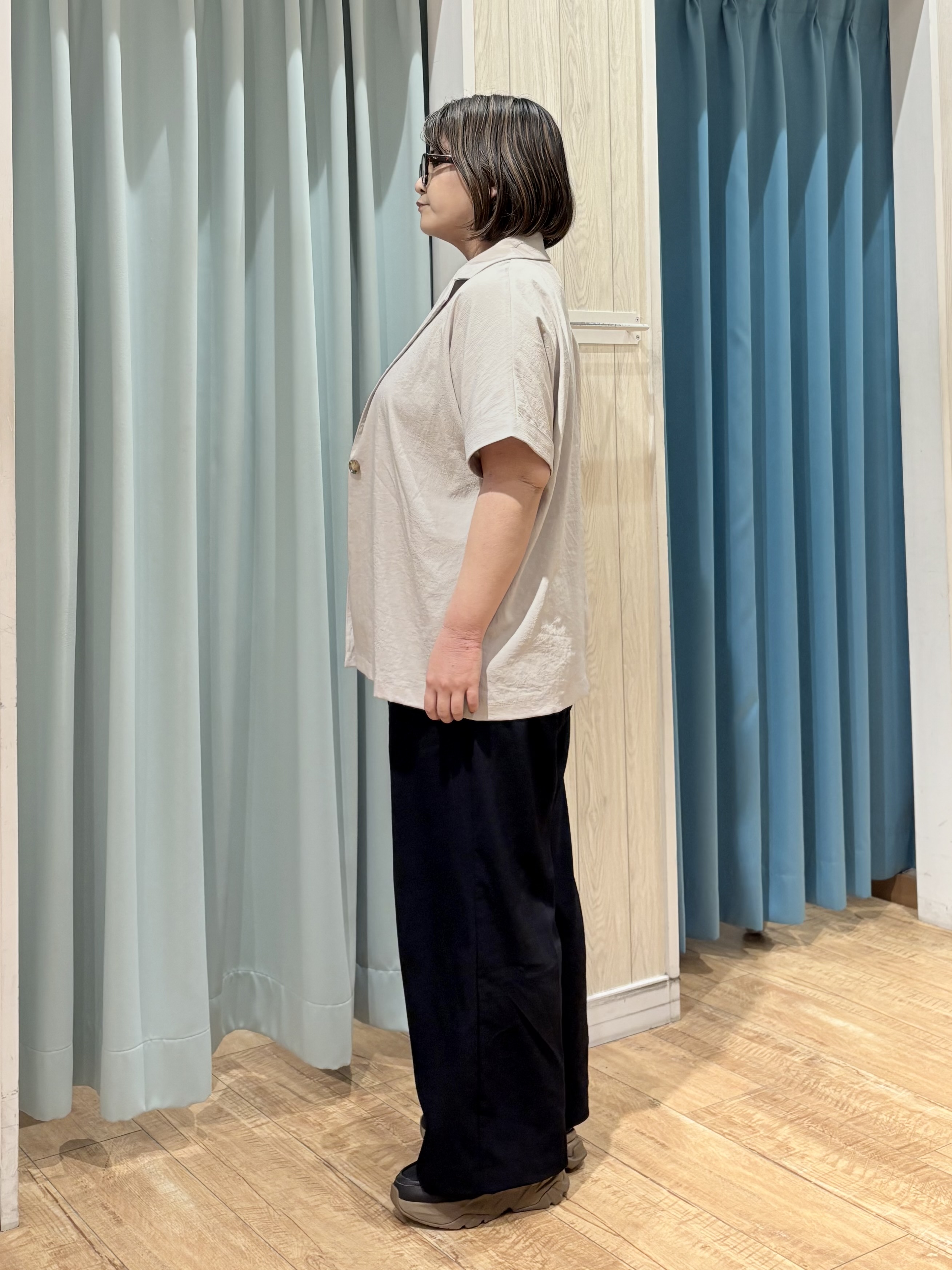 砂糖さんの「SHOO･LA･RUE｜【高レビュー/洗濯機可/セットアップ可】軽凛(かろりん) ひんやり半袖ジャケット」を使ったコーディネート