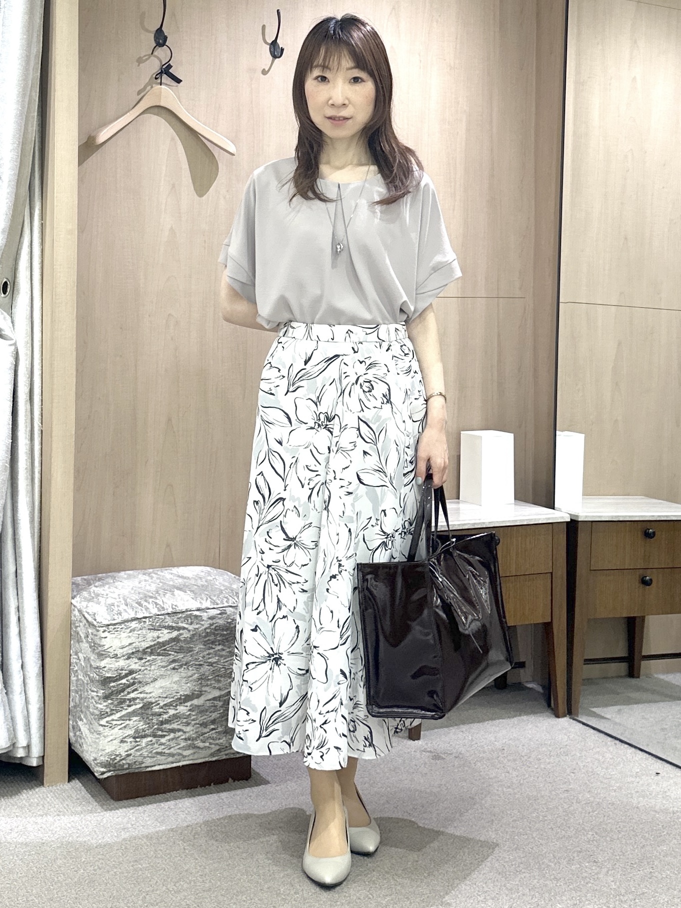 Miwaさんの「UNTITLED｜【アンサンブル可】ラメ混クルーネックカーディガン」を使ったコーディネート