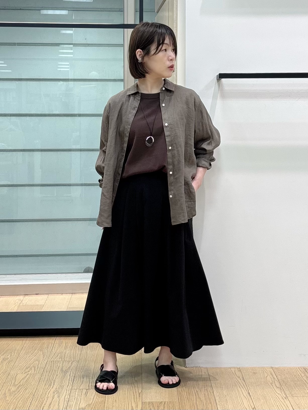 asamiさんの「INDIVI｜【洗える／コットン】ドライタッチさらりニットT」を使ったコーディネート