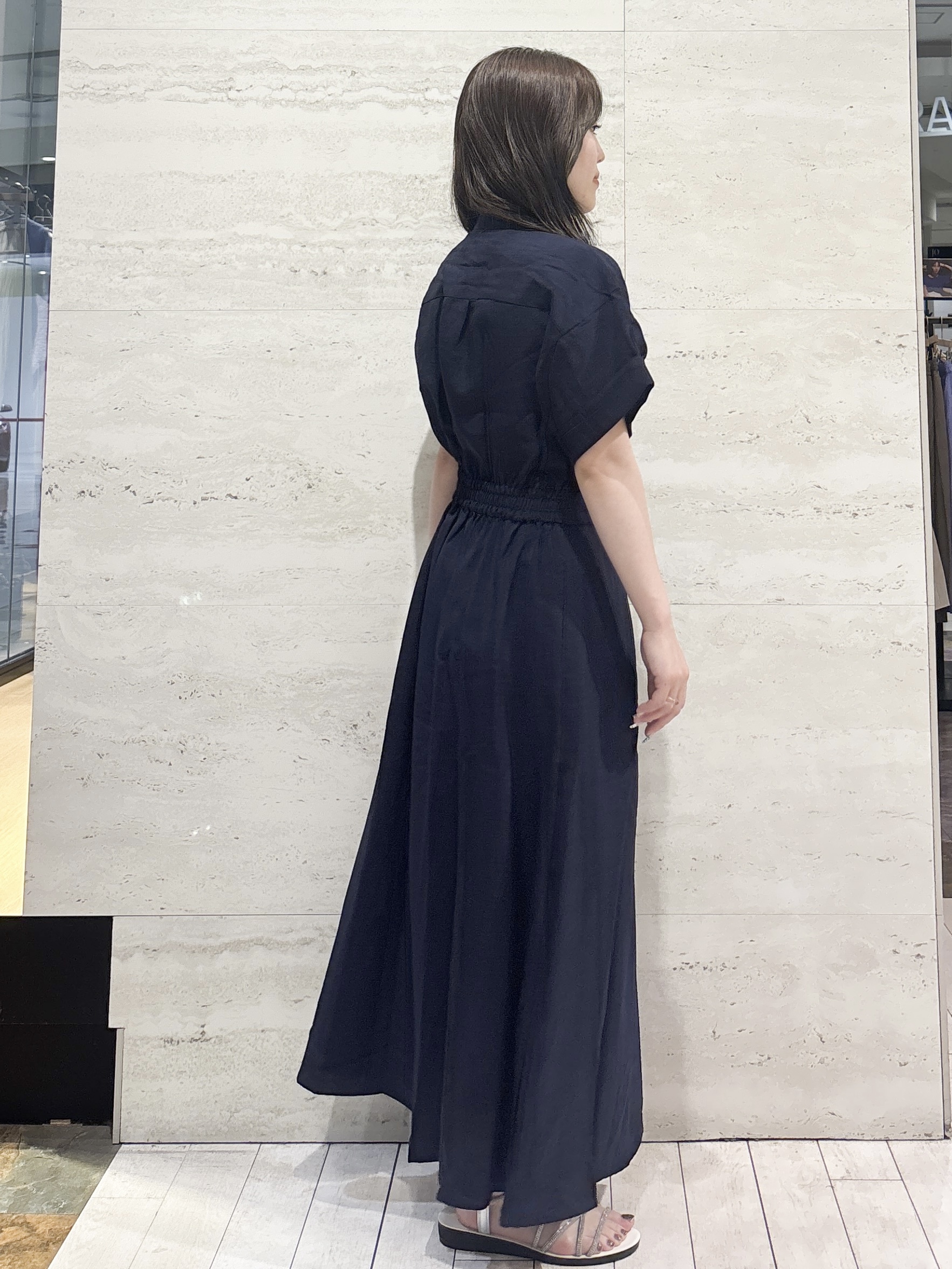 かほさんの「OPAQUE.CLIP｜【接触冷感／吸水速乾】リネンライク シャツワンピース《洗濯機OK》」を使ったコーディネート