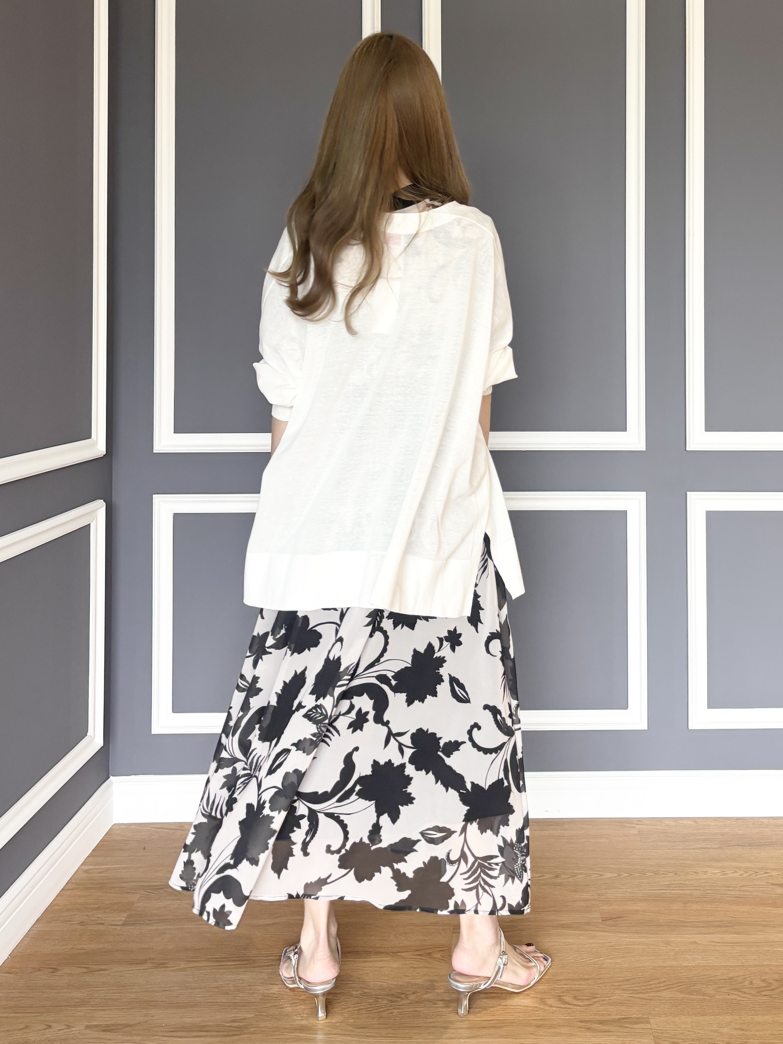 清水夏姫さんの「DRESSTERIOR｜【otonaMUSE5月号掲載/ウォッシャブル】シアー ボタニカル ドレス」を使ったコーディネート