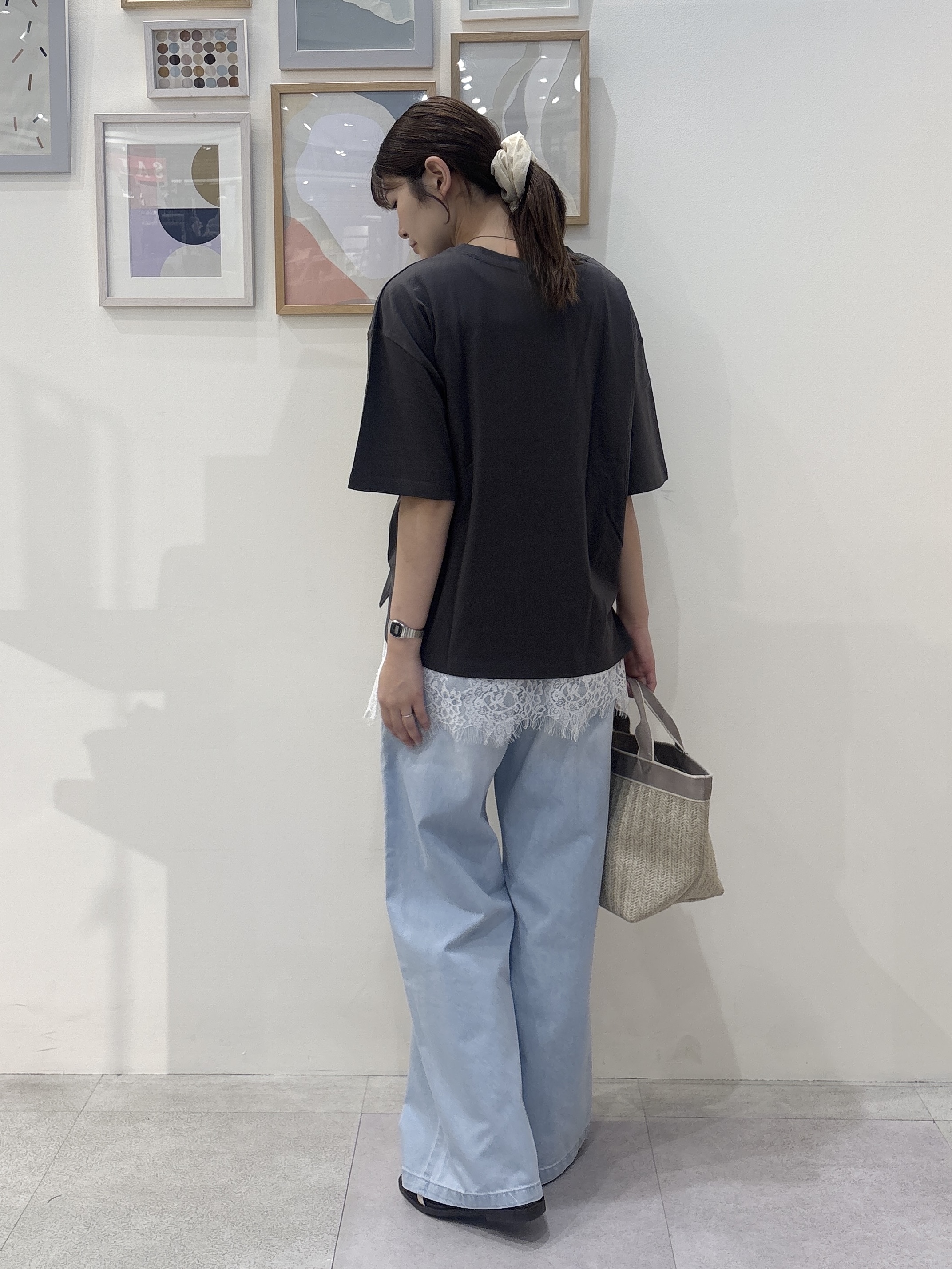 Rikaさんの「SHOO･LA･RUE｜【綿100%/S-LL/プチプラ】ゆるシルエット シンプルTシャツ」を使ったコーディネート