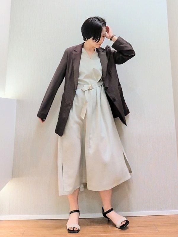 ミズタさんの「UNTITLED｜【程よいシアー感/洗える】エアリーバイオジャケット」を使ったコーディネート