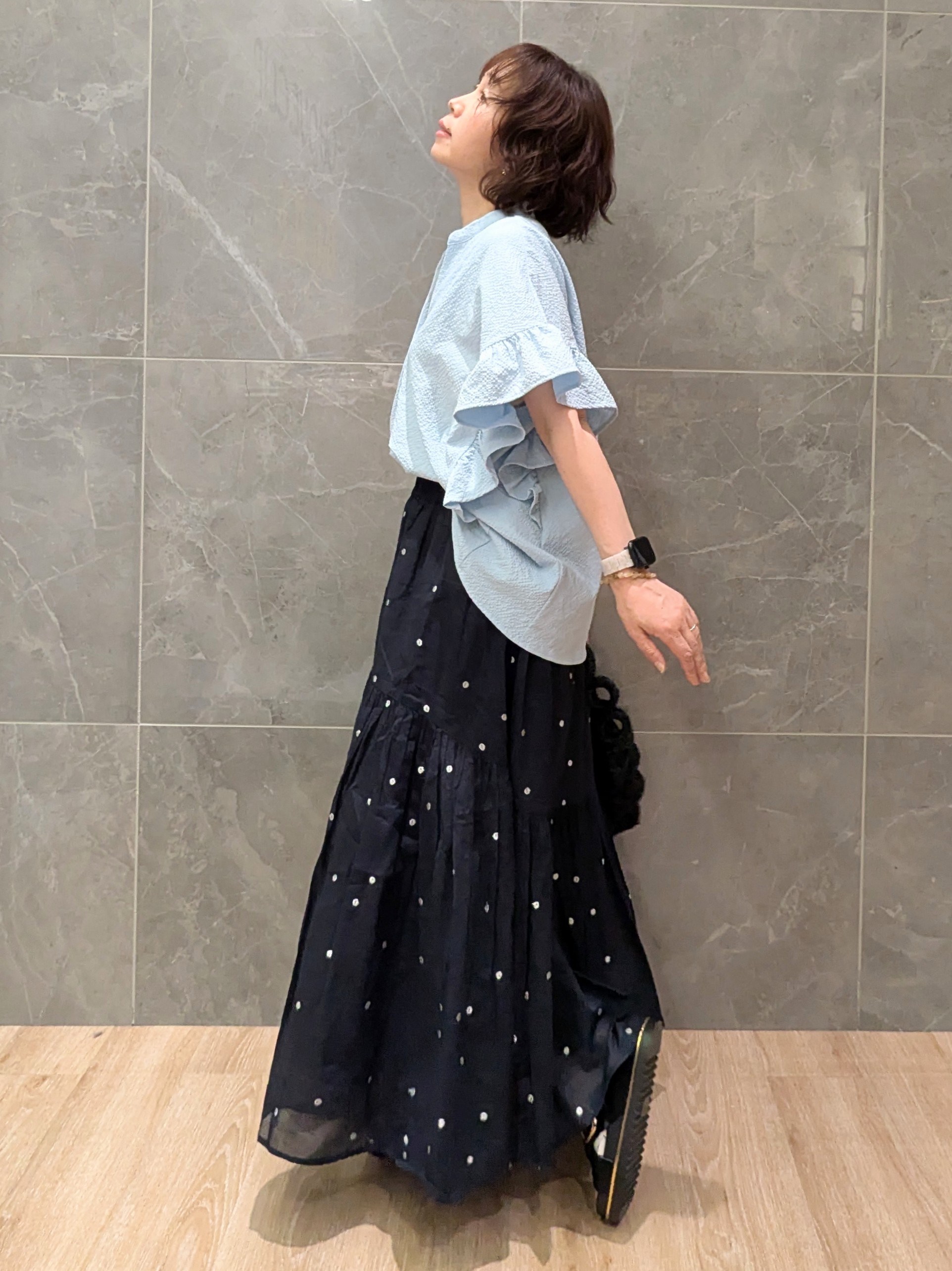 mamさんの「OPAQUE.CLIP｜【UV】フリルスキッパーブラウス《洗濯機OK》」を使ったコーディネート