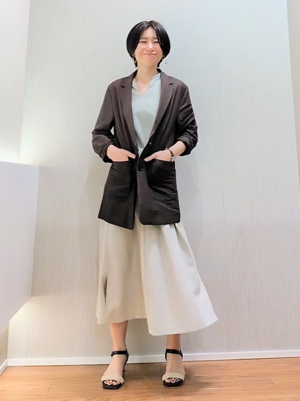 ミズタさんの「UNTITLED｜【程よいシアー感/洗える】エアリーバイオジャケット」を使ったコーディネート