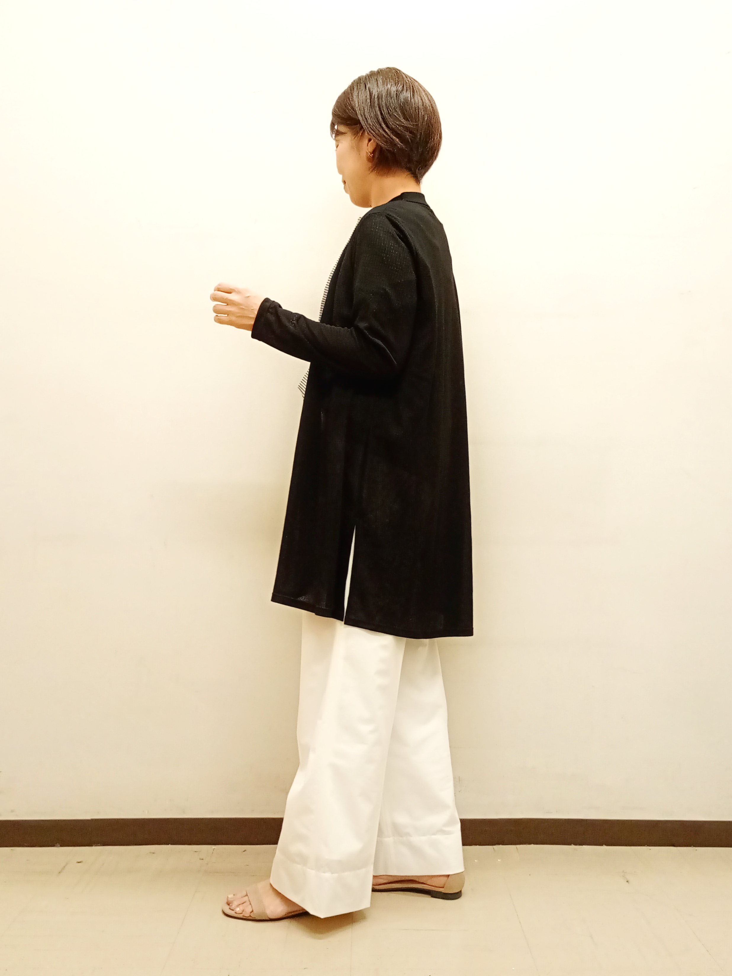 Kさんの「INDIVI｜【洗える／アンサンブル可能】シアースストライプカーディガン」を使ったコーディネート
