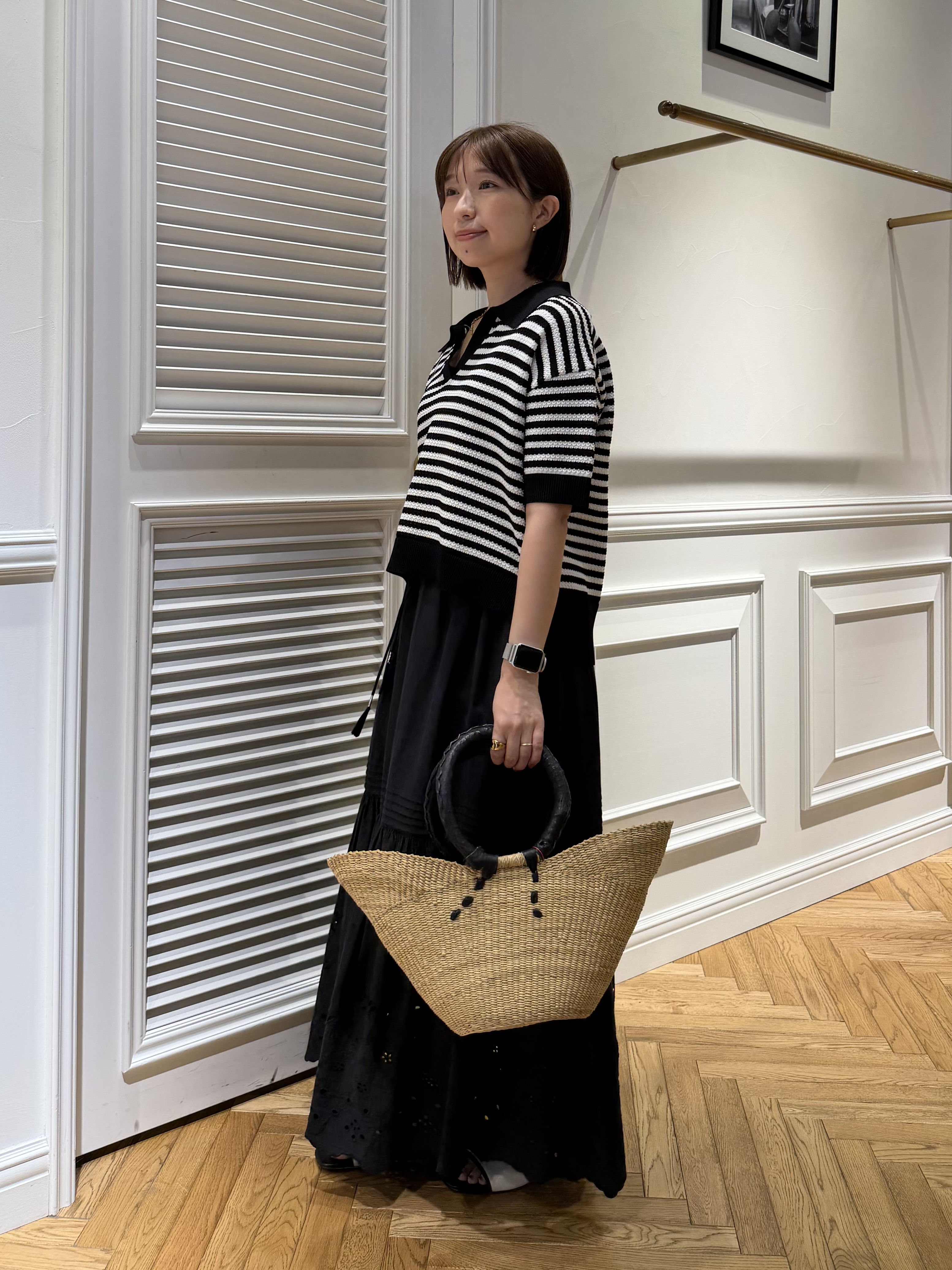 つじ まこさんの「DRESSTERIOR｜ウォッシャブルスキッパークロップドニット」を使ったコーディネート