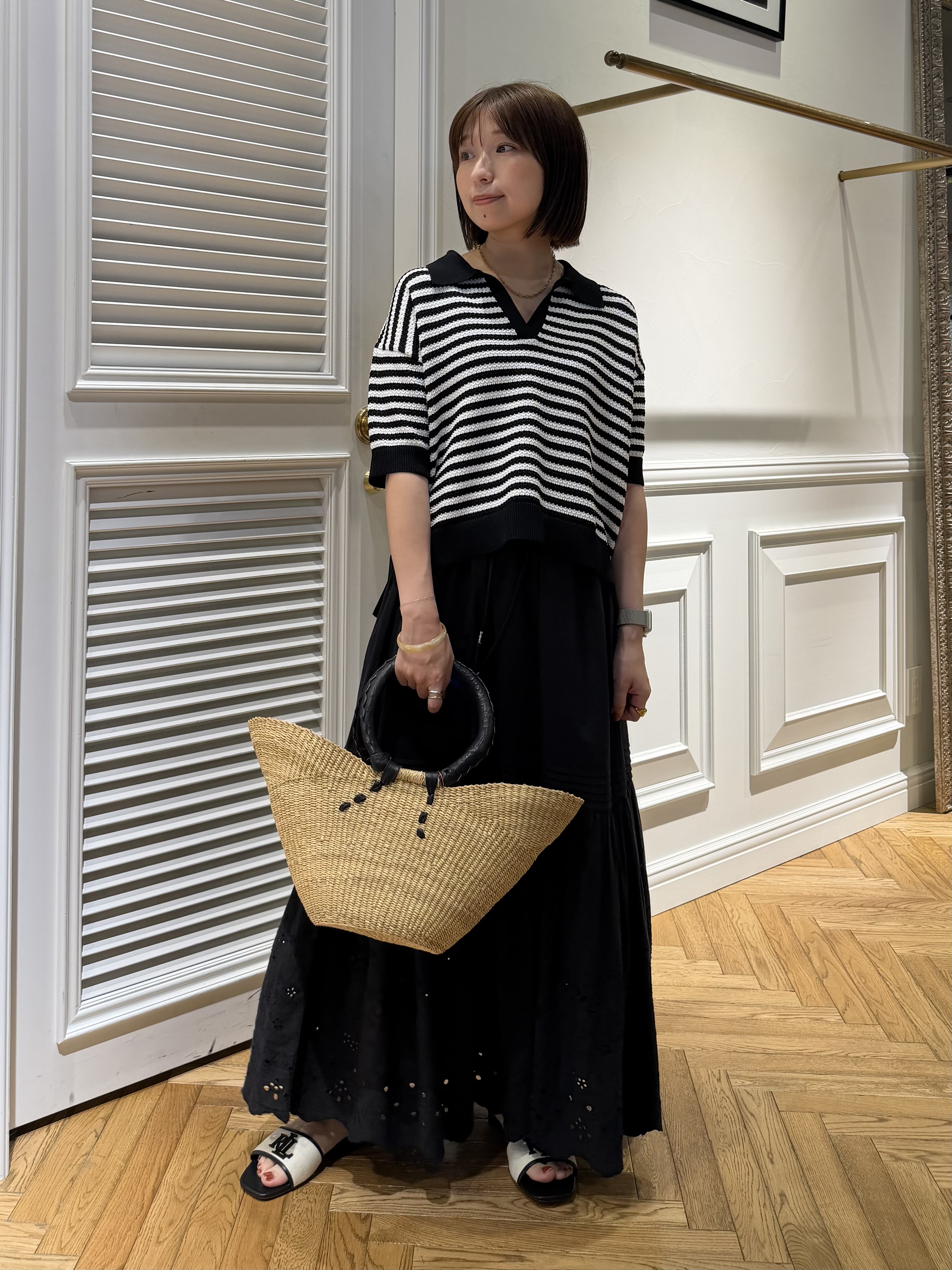 つじ まこさんの「DRESSTERIOR｜ウォッシャブルスキッパークロップドニット」を使ったコーディネート