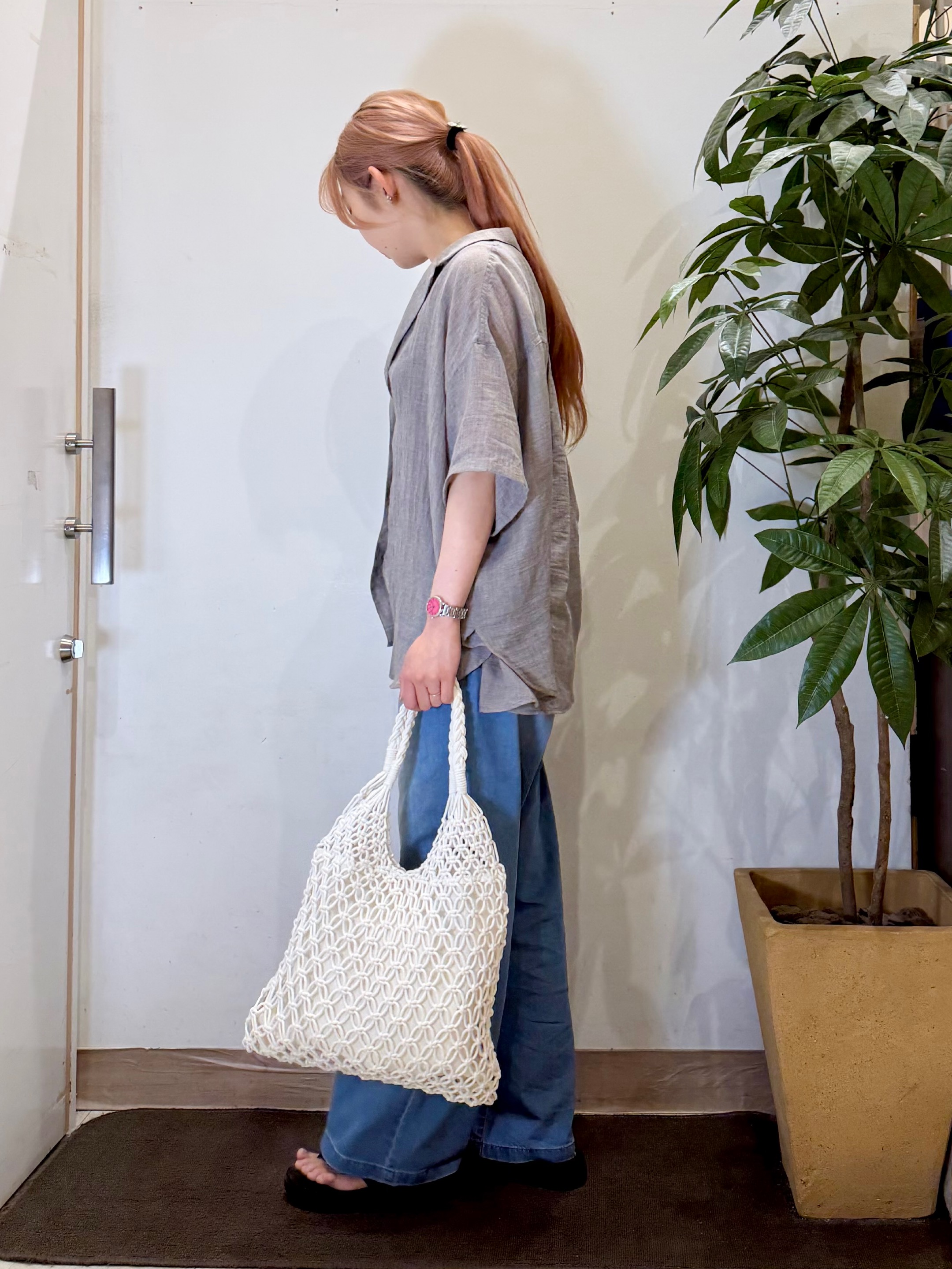 AYUMIさんの「SHOO･LA･RUE｜【S-LL】ナチュラルに決まる 半袖シアーシャツジャケット」を使ったコーディネート
