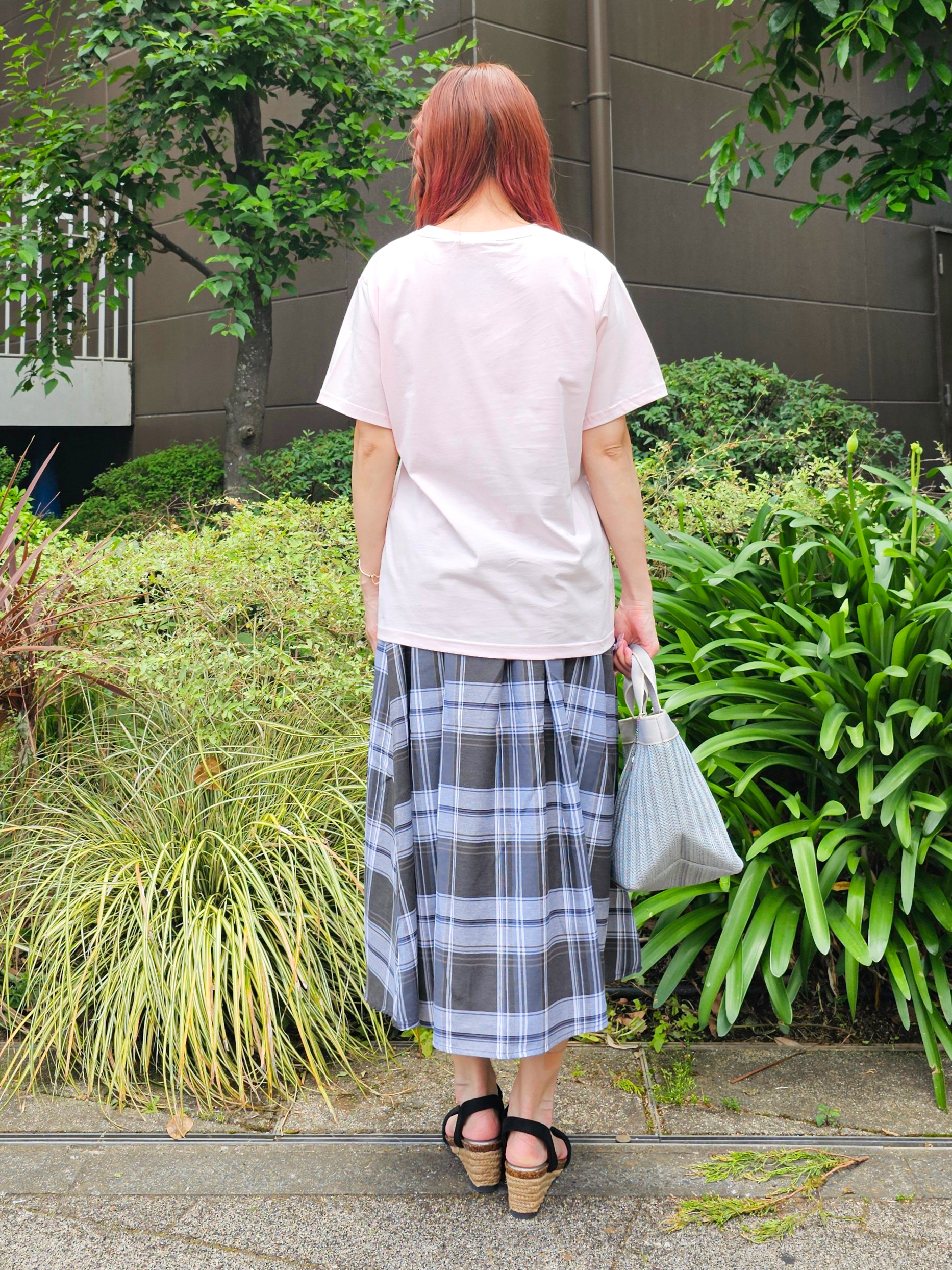 ゆゆさんの「SHOO･LA･RUE｜【綿100%/ひんやり/S-LL】選べる3柄 大人のプリントTシャツ」を使ったコーディネート
