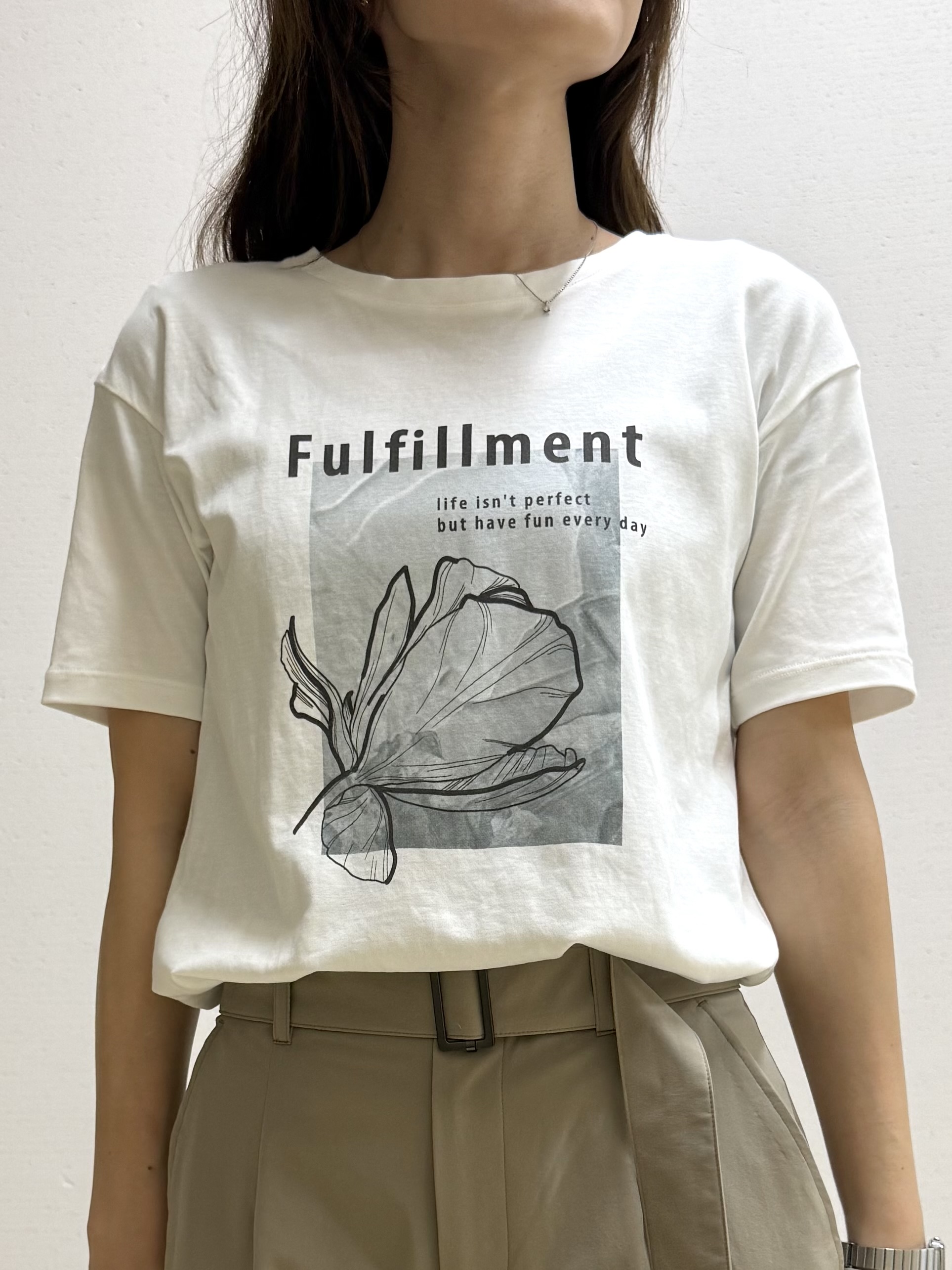 mamiさんの「INDIVI｜【UVケア／選べるグラフィック】スムースジャージTシャツ」を使ったコーディネート
