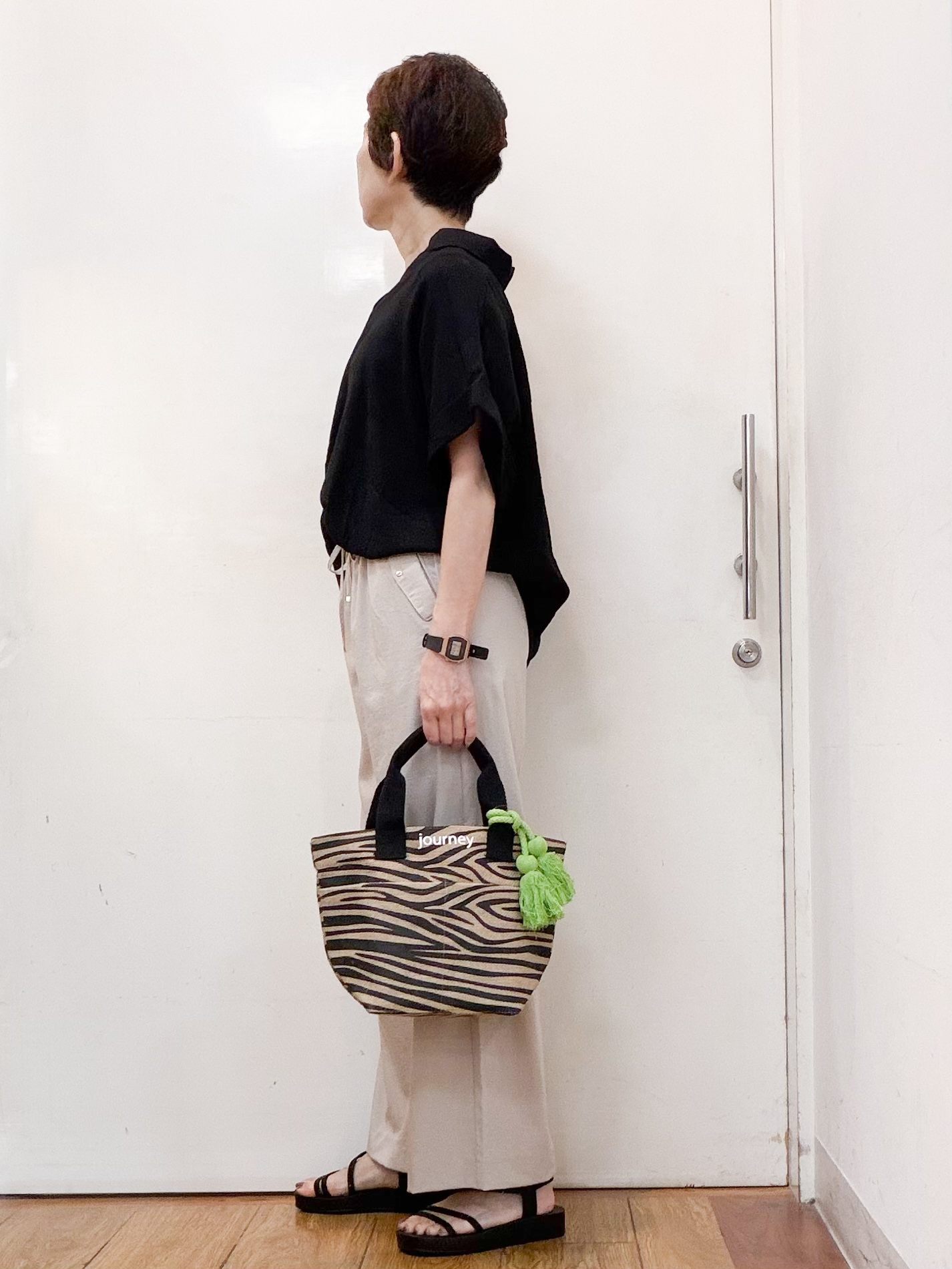 みぃさんの「SHOO･LA･RUE｜【ひんやり/S-LL/洗濯機可】インせず着られる 裾タック スキッパーシャツ」を使ったコーディネート