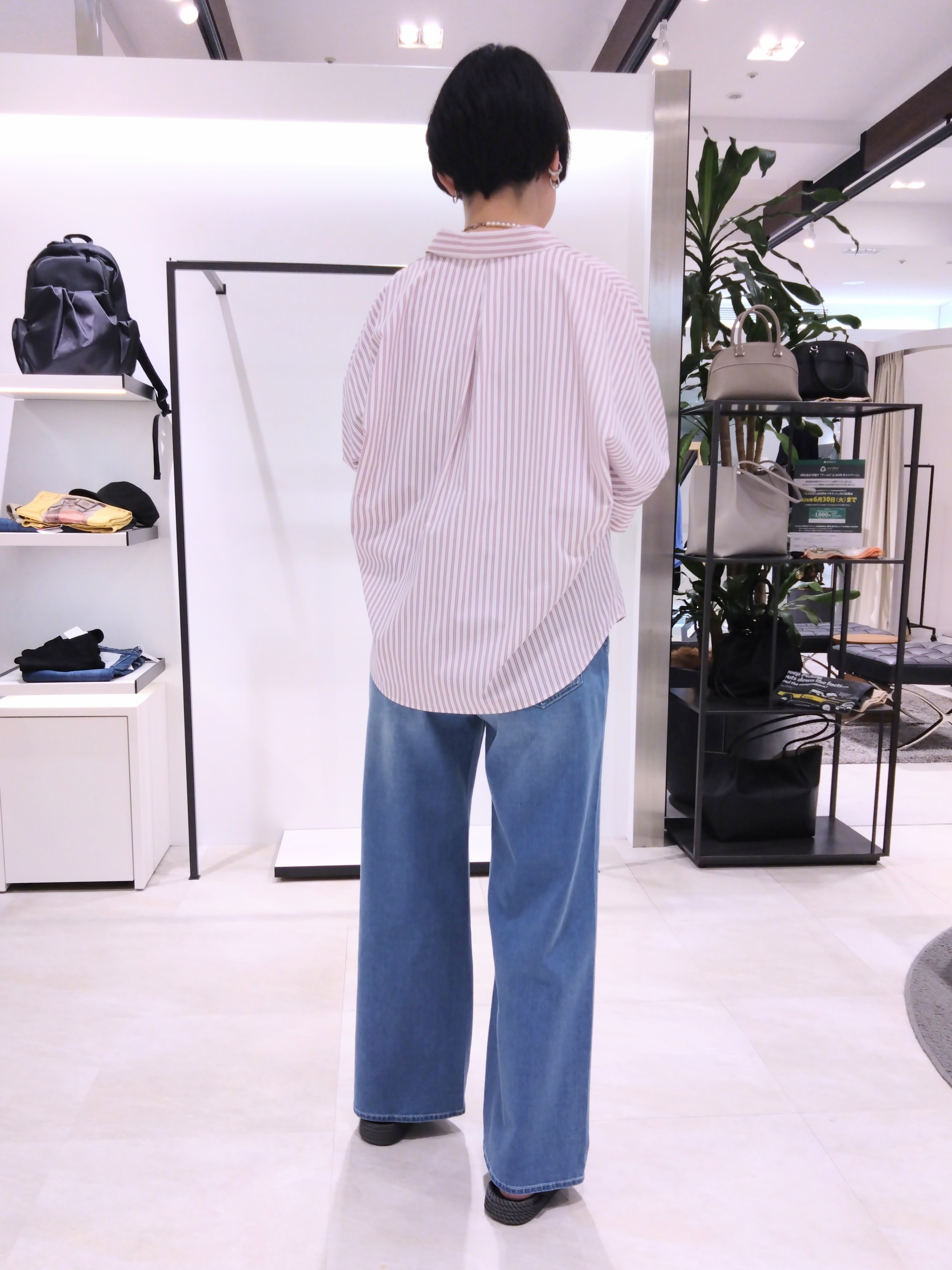 まちこさんの「UNTITLED｜【接触冷感/吸水速乾/UVカット】ドルマンスリーブシャツ」を使ったコーディネート