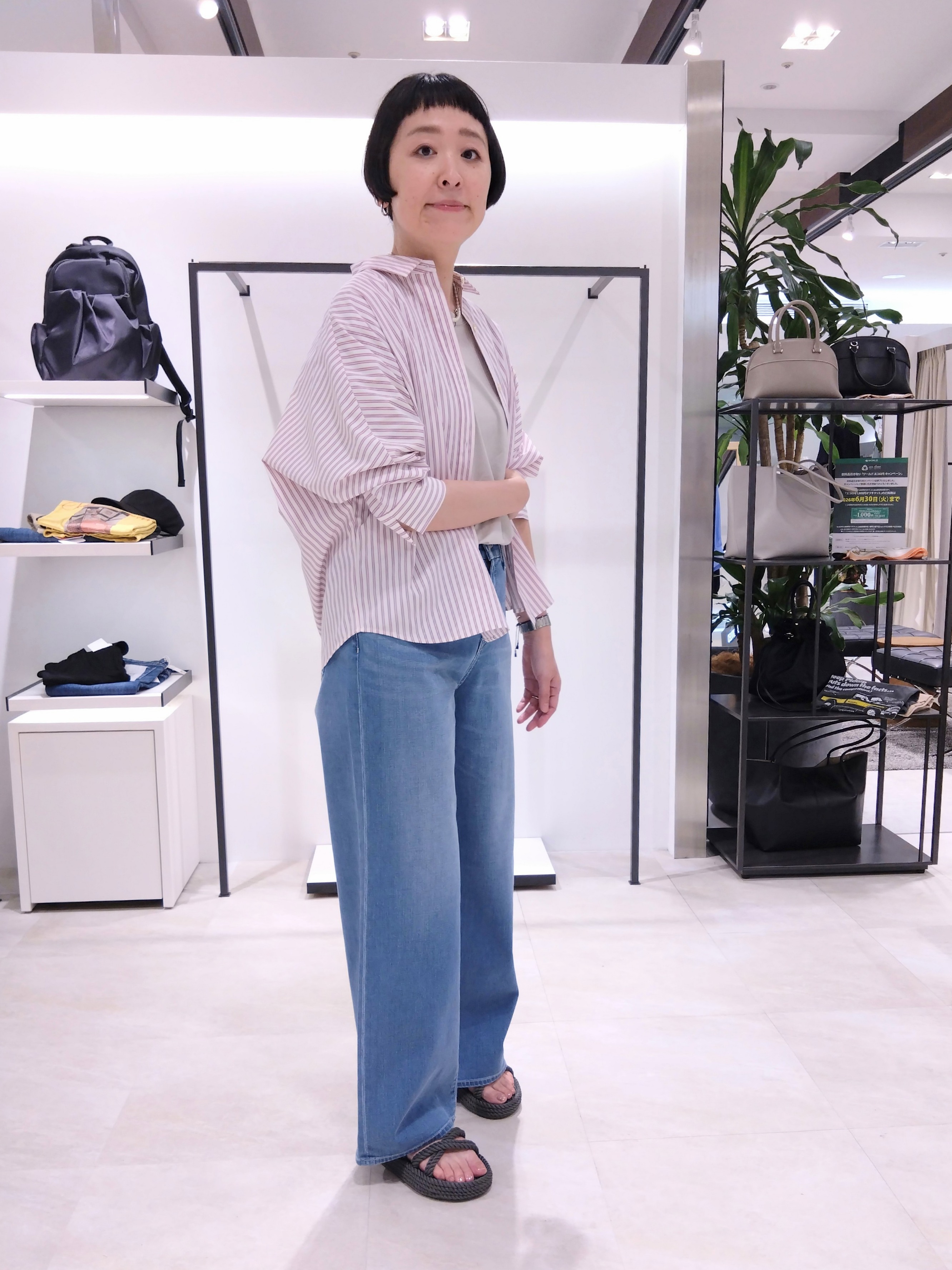 まちこさんの「UNTITLED｜【接触冷感/吸水速乾/UVカット】ドルマンスリーブシャツ」を使ったコーディネート