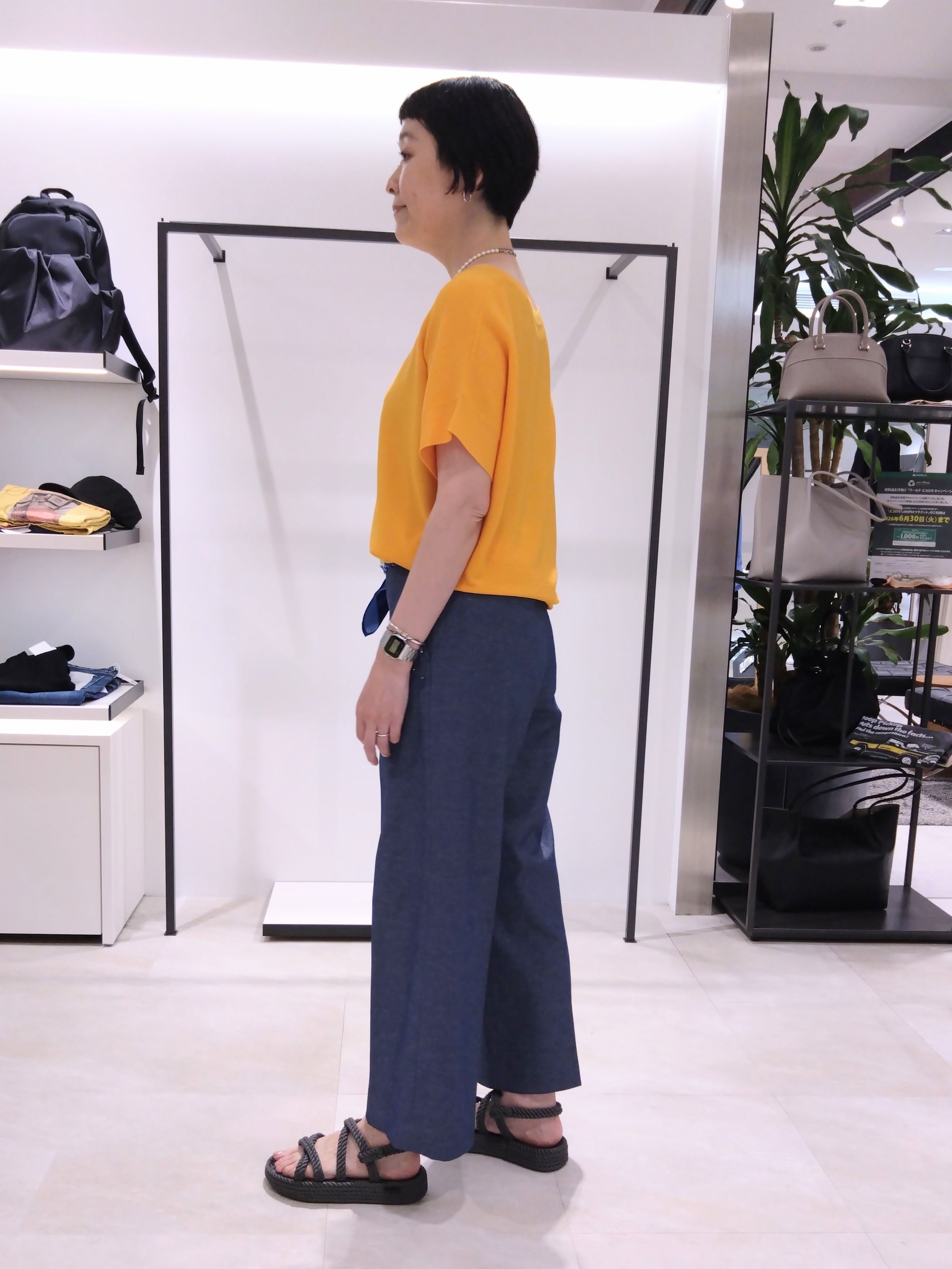 まちこさんの「UNTITLED｜【11色展開/体型カバー】前後2WAYフレンチスリーブニット」を使ったコーディネート