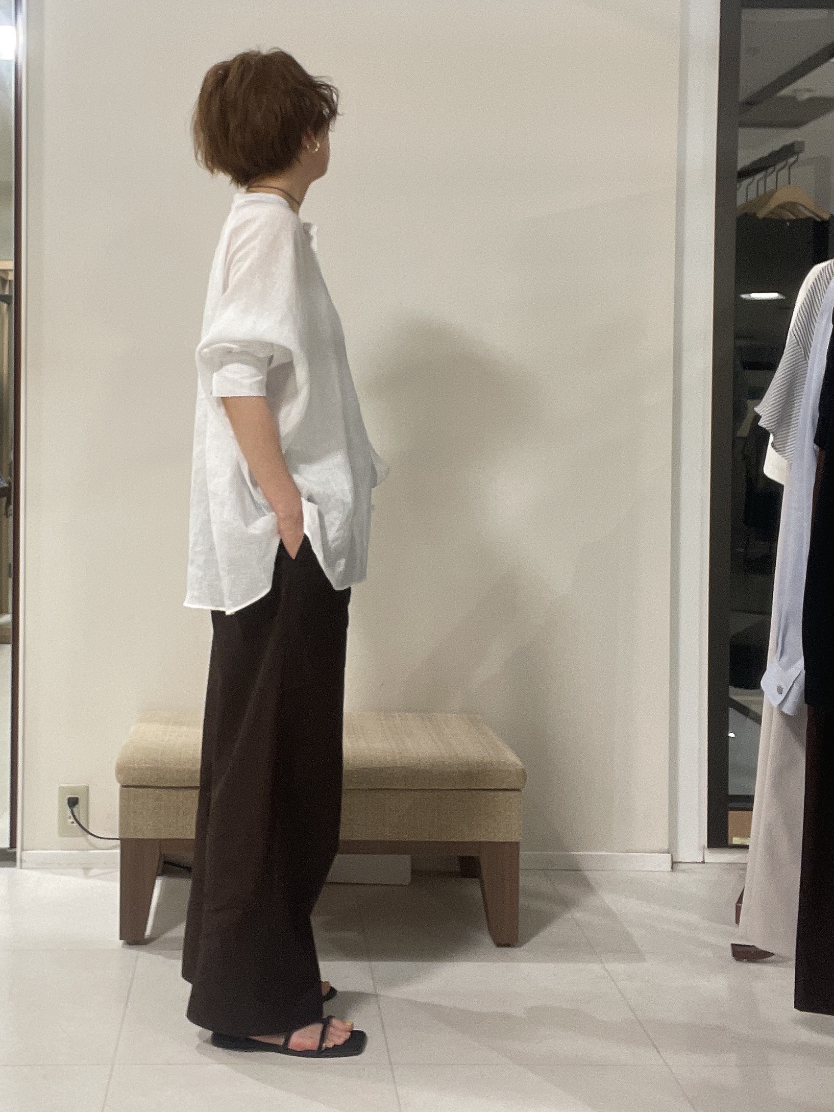 IWAMOさんの「UNTITLED｜【麻100】リネンドルマンシャツ」を使ったコーディネート