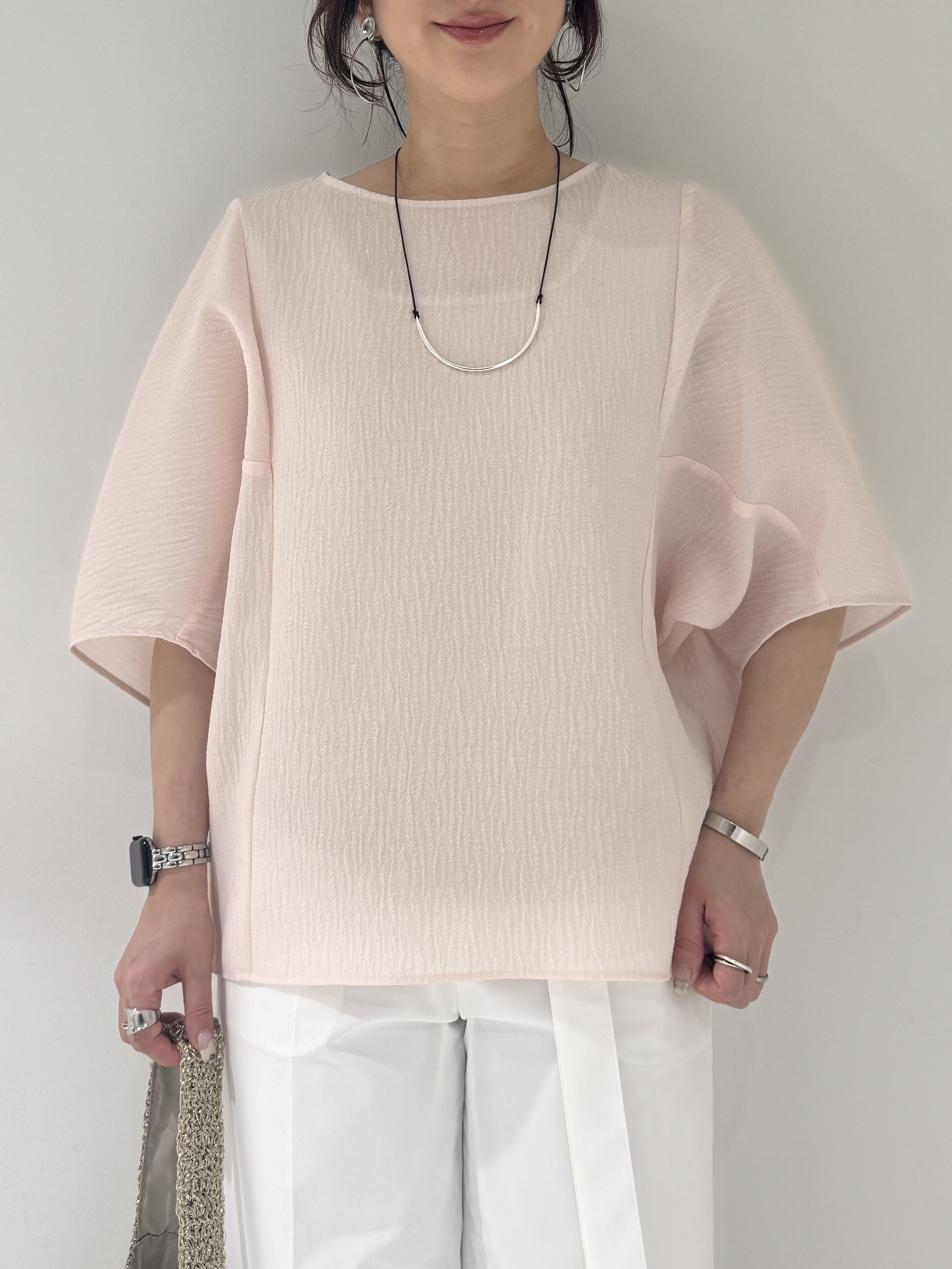 そんさんの「INDIVI｜【華奢見え】ジャカード ドルマントップス」を使ったコーディネート