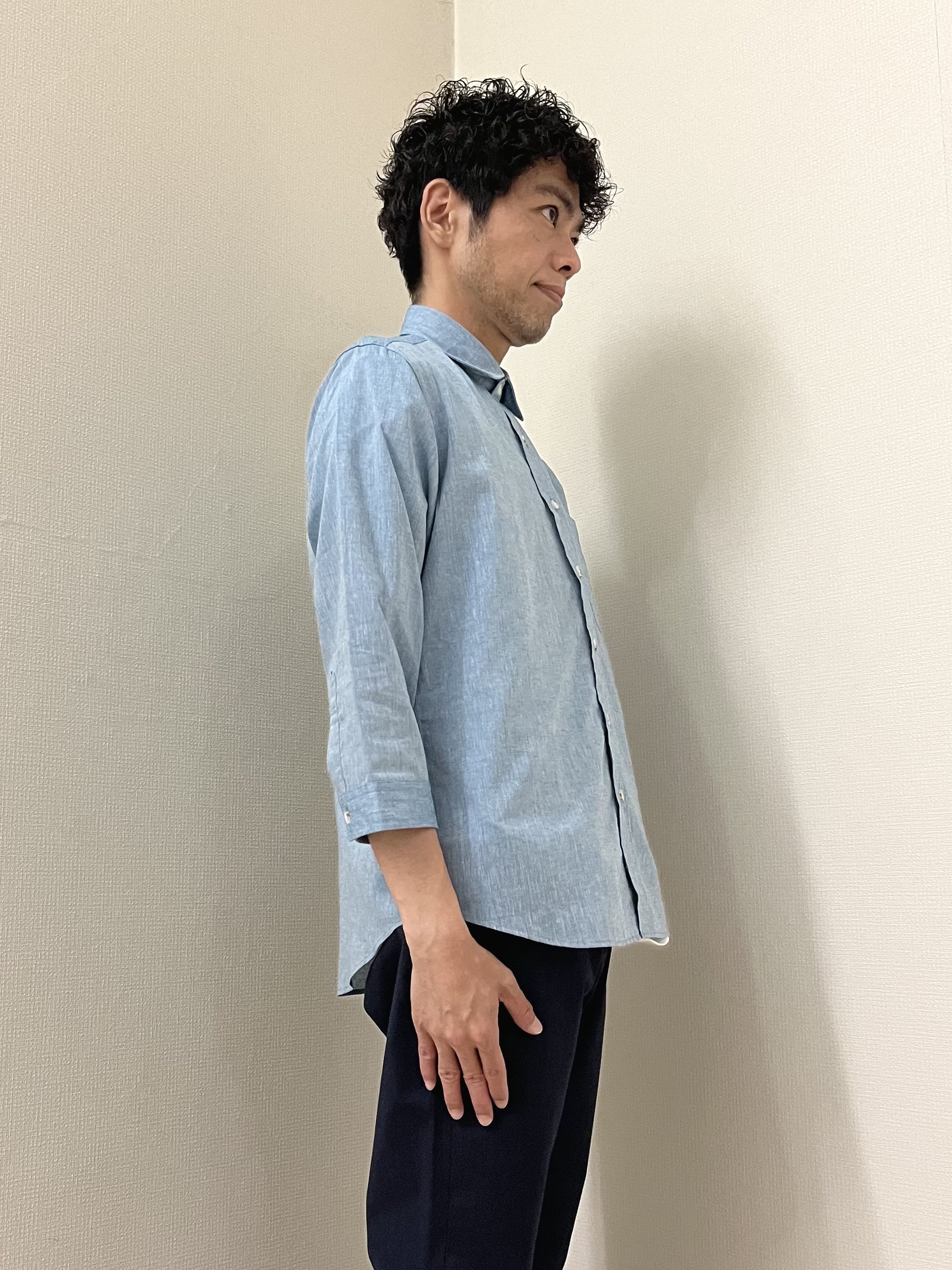 URAさんの「TAKEO KIKUCHI｜【接触冷感】ハイブリッド リネン 七分袖シャツ」を使ったコーディネート