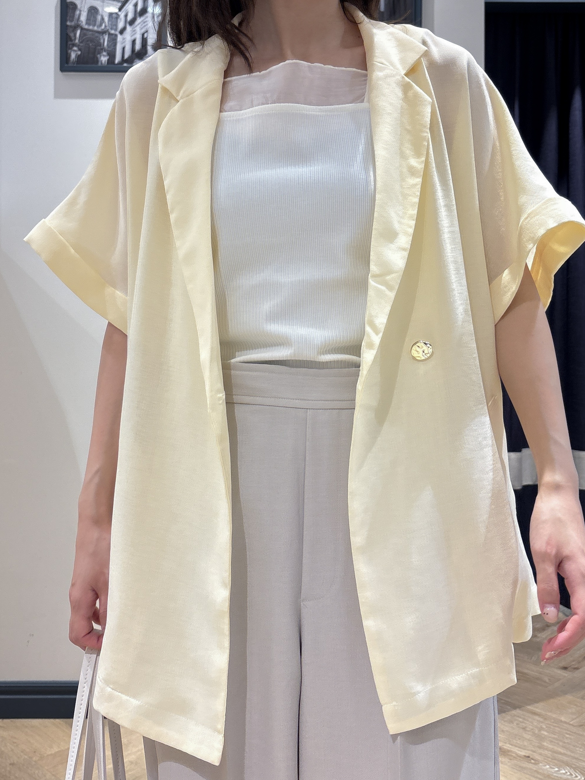 ayakaさんの「grove｜【洗濯機OK・ひんやり/SETUP可】シワになりにくいハーフスリーブジャケット」を使ったコーディネート