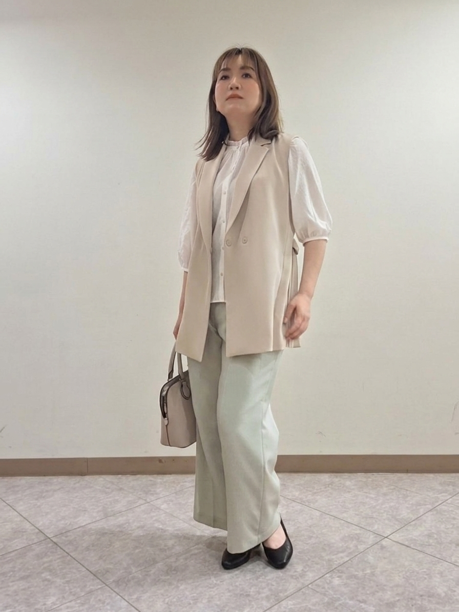 S.xuliさんの「Reflect｜フロントボタンデザインブラウス」を使ったコーディネート
