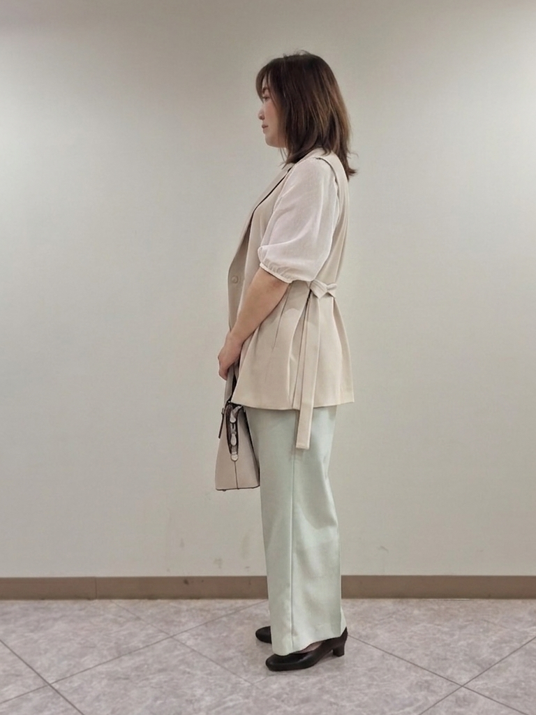 S.xuliさんの「Reflect｜フロントボタンデザインブラウス」を使ったコーディネート