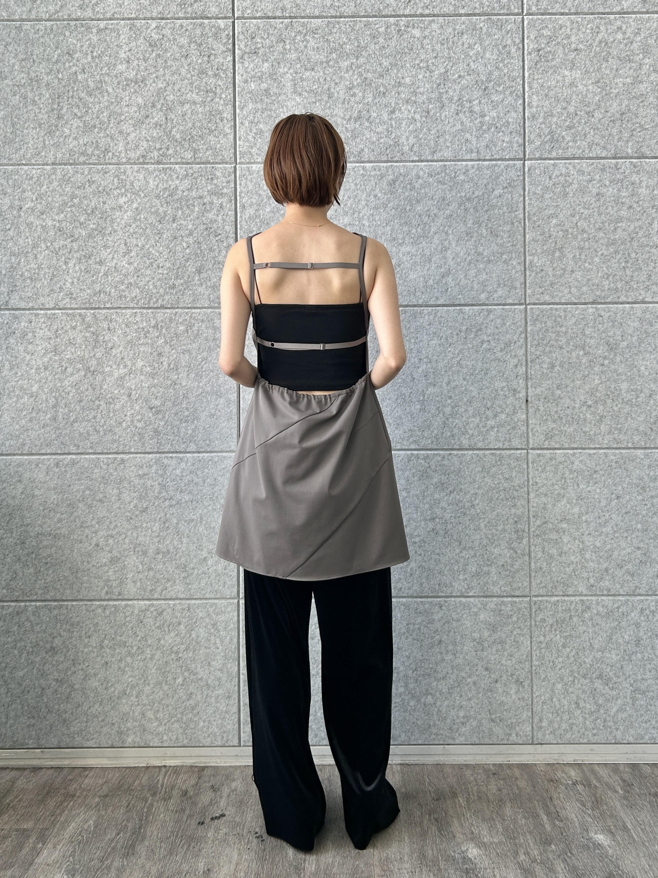 harunaさんの「CODE A｜velour easy pants」を使ったコーディネート