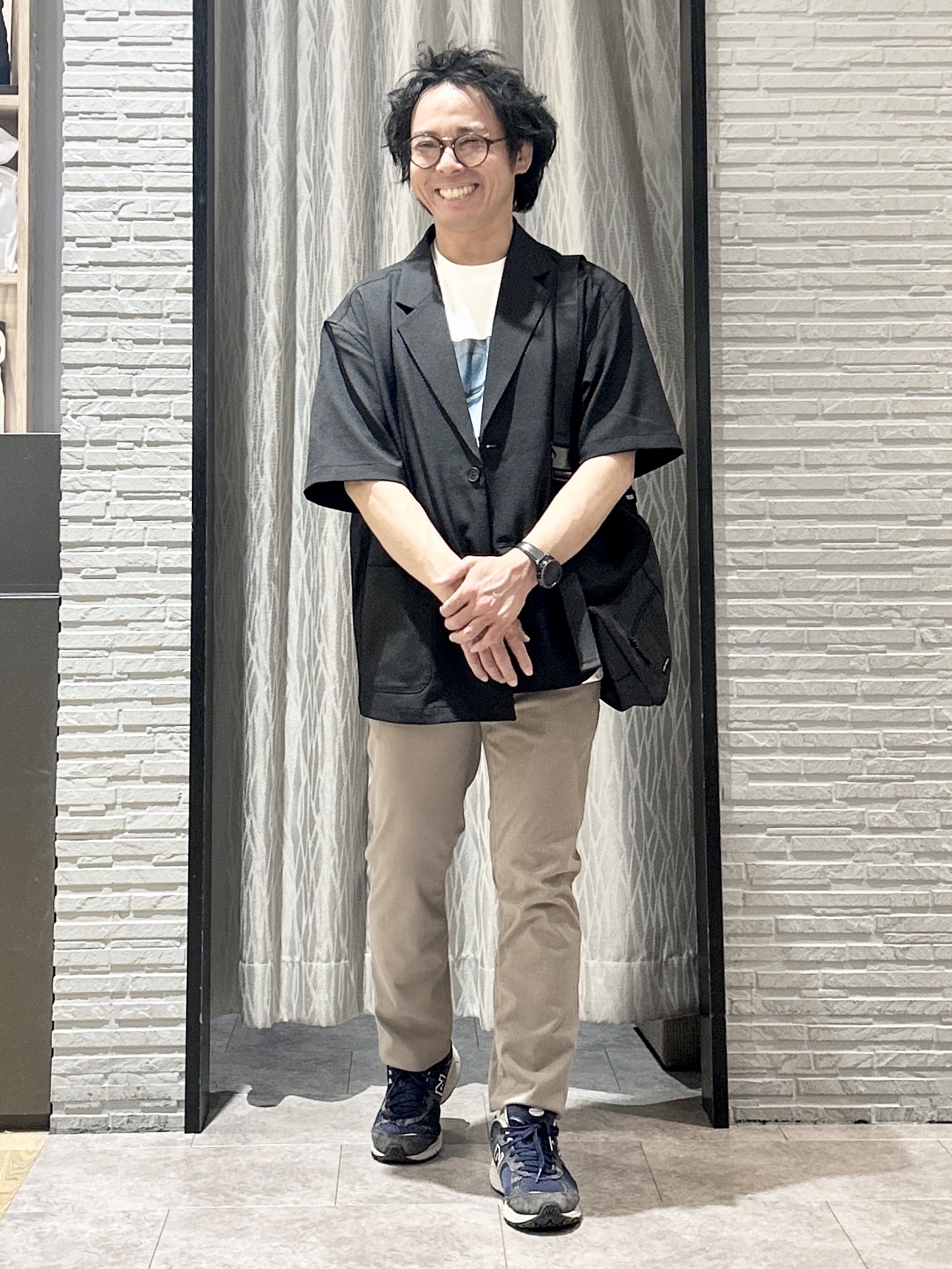 KENJI Iさんの「THE SHOP TK｜リラックスワイド 5分袖ジャケット セットアップ可／洗濯機OK」を使ったコーディネート