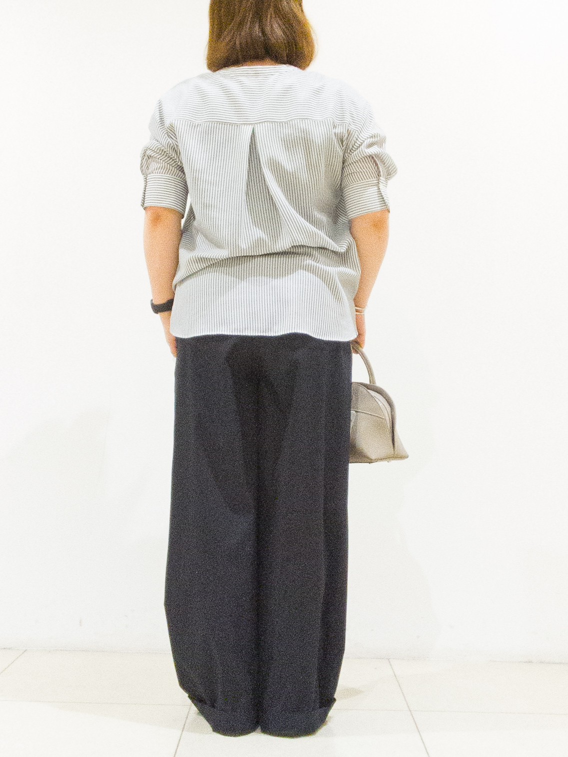 takedaさんの「UNTITLED｜【接触冷感/通気性/洗える】フロントフリルブラウス」を使ったコーディネート