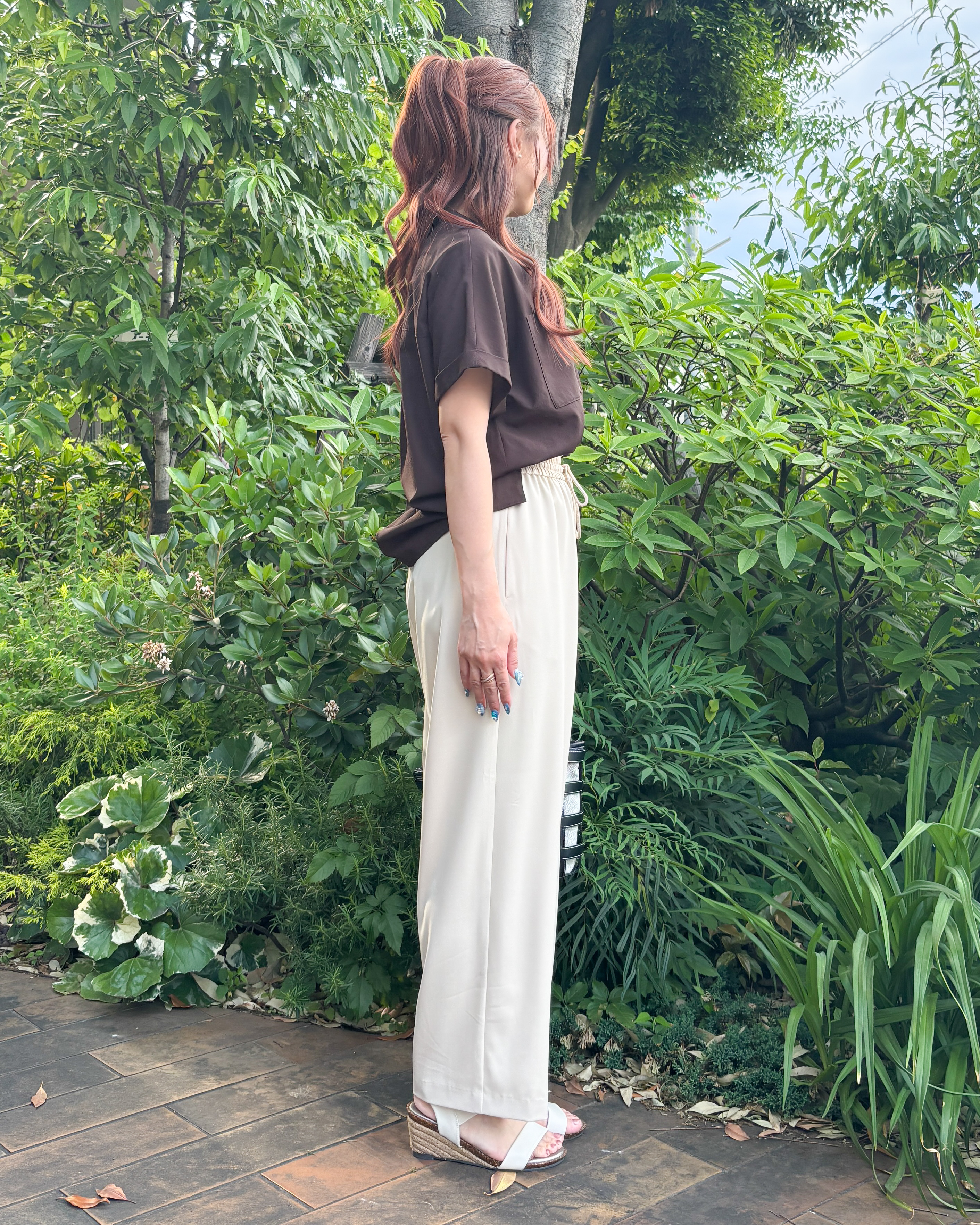 ゆゆさんの「SHOO･LA･RUE｜【さらり快適/洗濯機可/S-LL】風が通り抜ける 半袖バンドカラーシアーシャツ」を使ったコーディネート