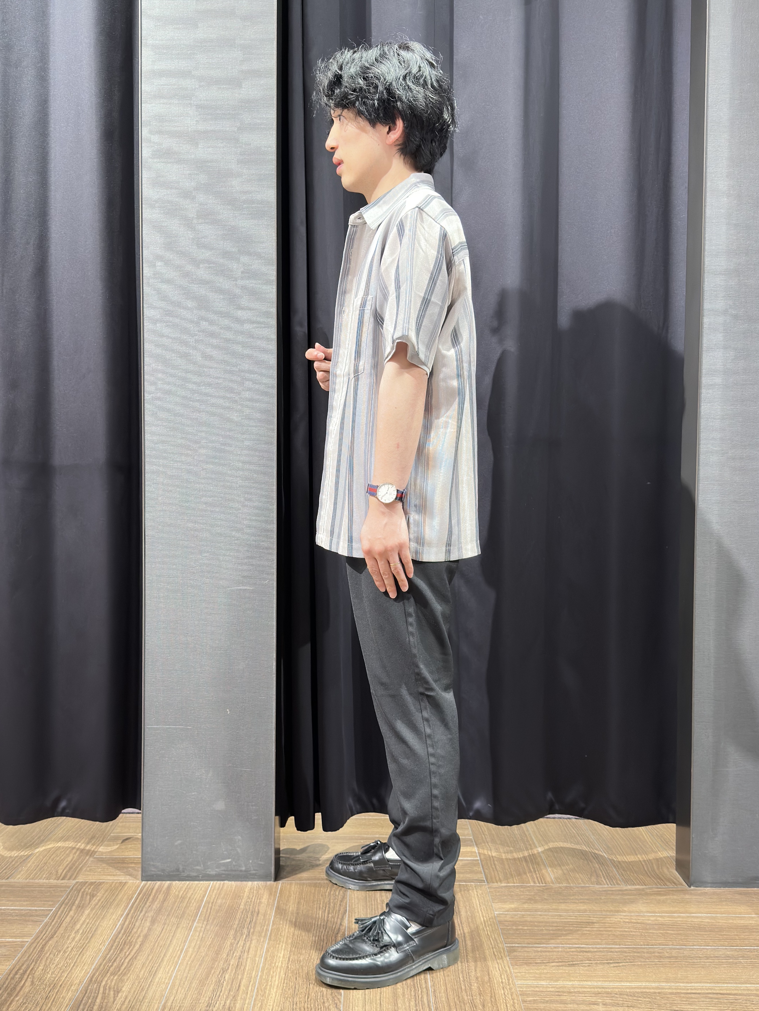 tomoyaさんの「THE SHOP TK｜メッシュ ストライプ半袖シャツ 洗濯機OK／通気性◎」を使ったコーディネート