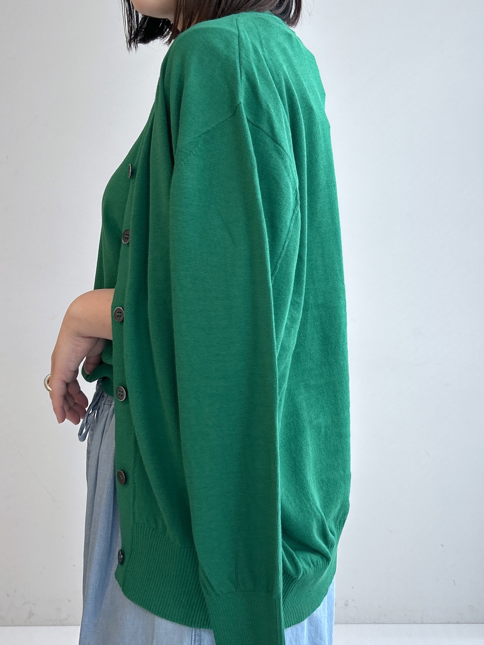 Hirokaさんの「Dessin｜【9色展開/接触冷感/UVカット】ドライタッチサマーニットT」を使ったコーディネート