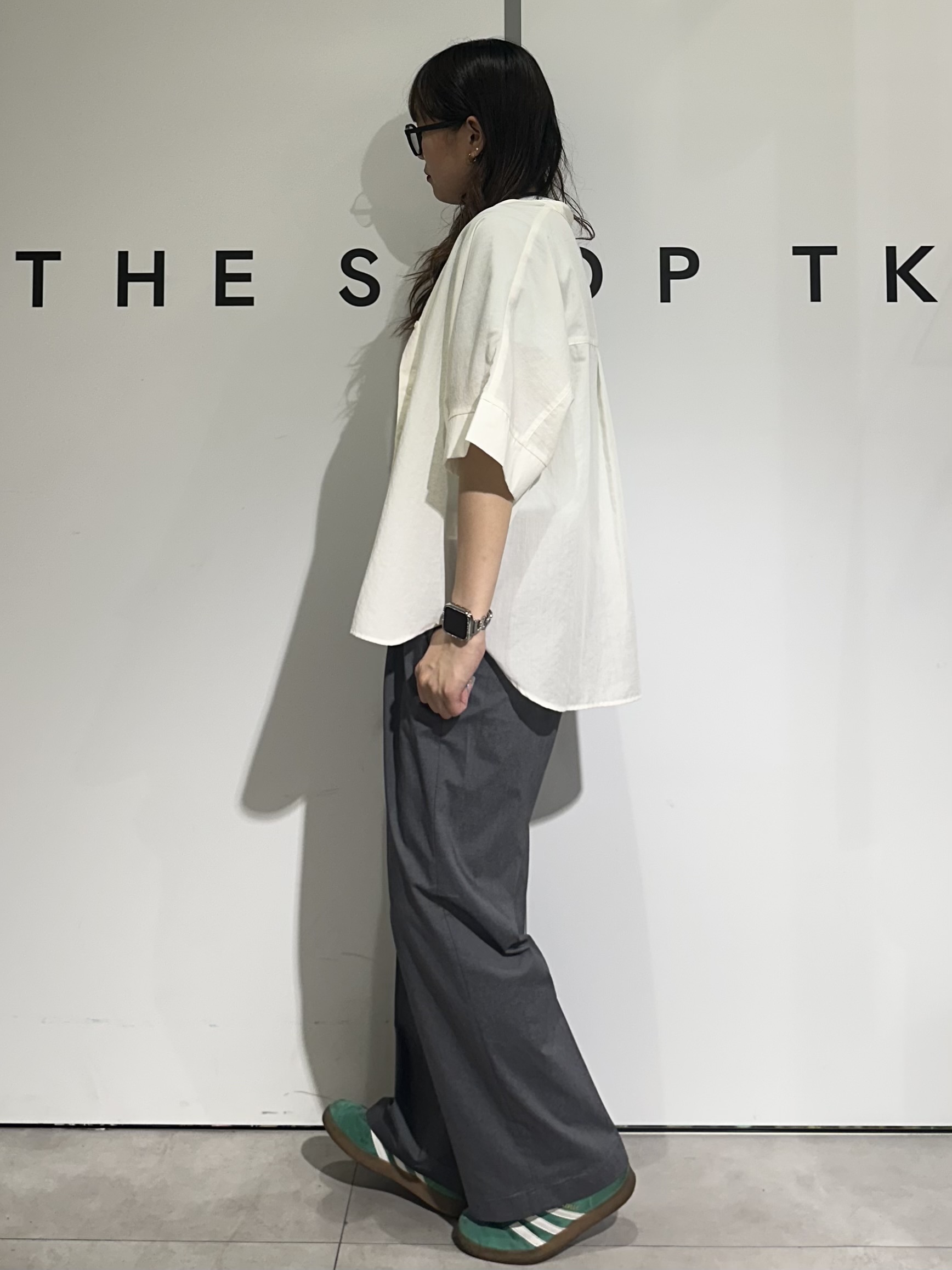 cottonさんの「THE SHOP TK｜【高レビュー/体型カバー】さらっと快適 ドルマン5分袖ブラウス」を使ったコーディネート