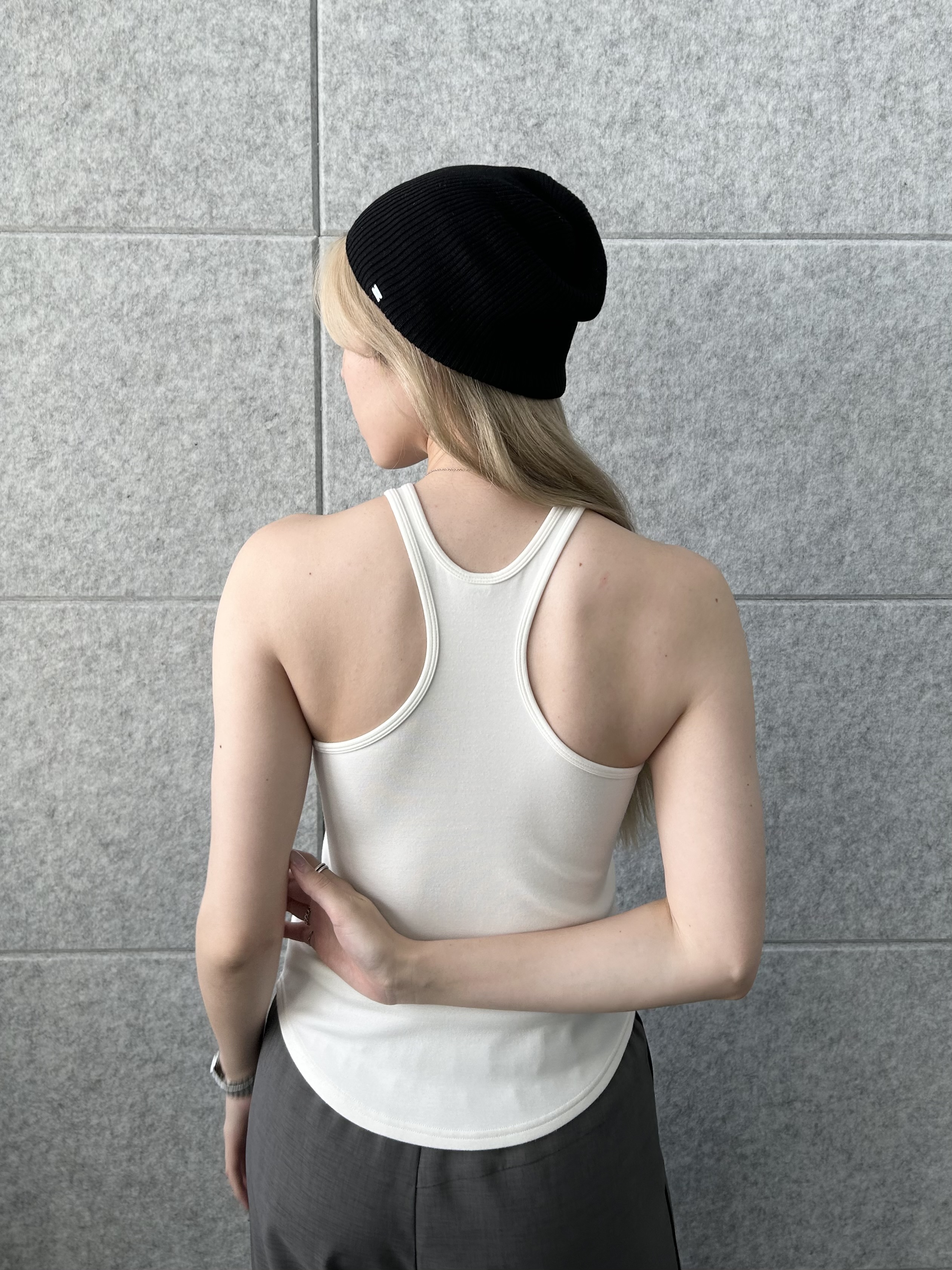 honoka Aさんの「CODE A｜【Re】design cut tank」を使ったコーディネート