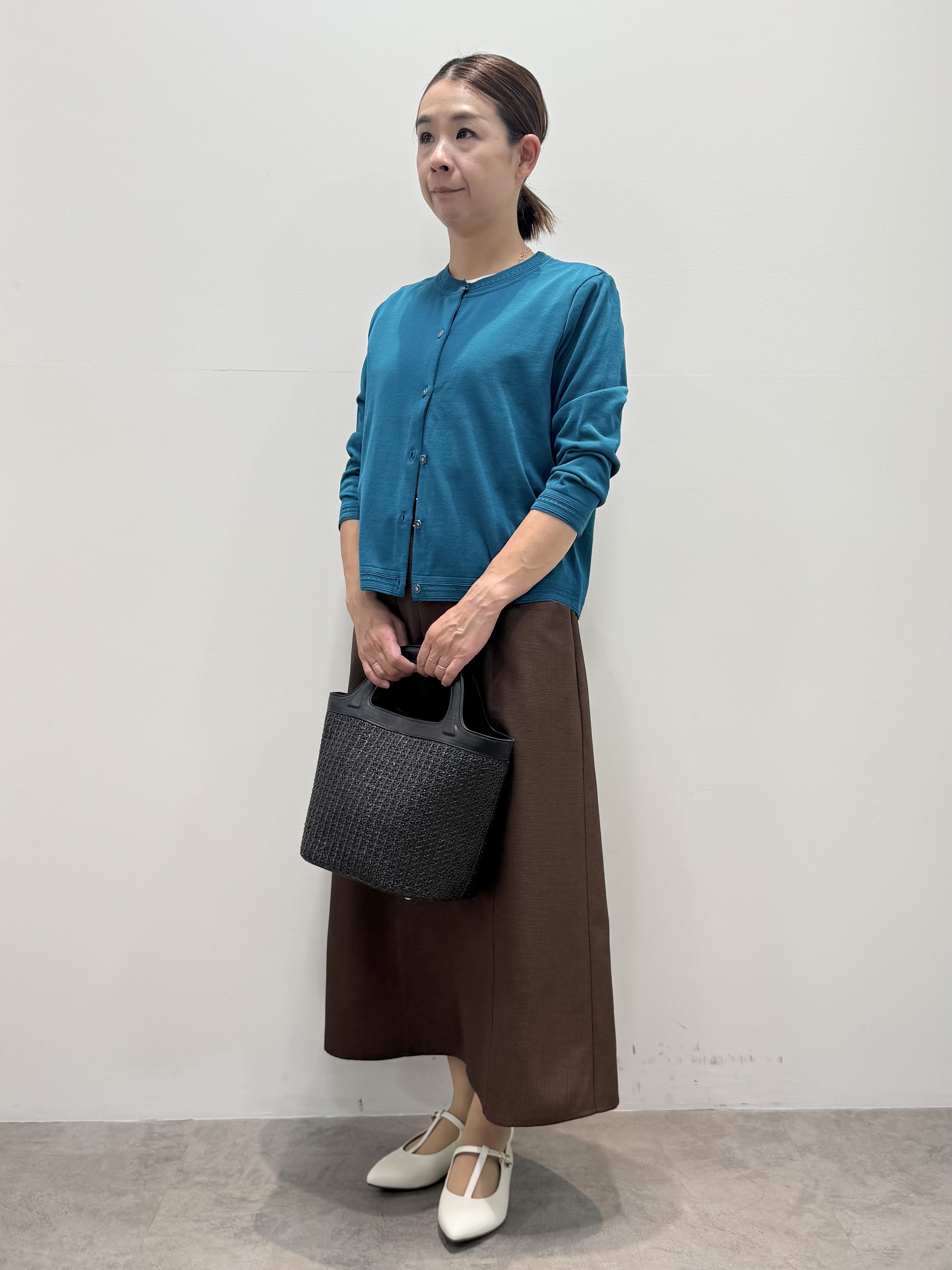 koyaさんの「Reflect｜七分袖ニットカーディガン」を使ったコーディネート