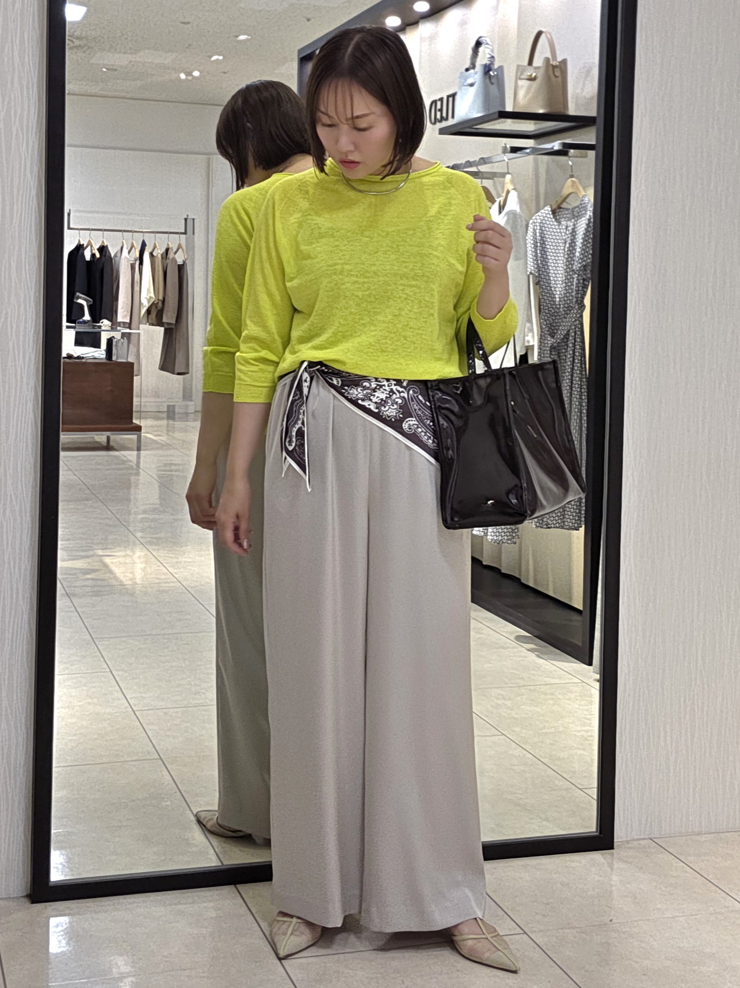 naokoさんの「UNTITLED｜【ゆったり/リラクシー】リネンボートネックプルオーバー」を使ったコーディネート