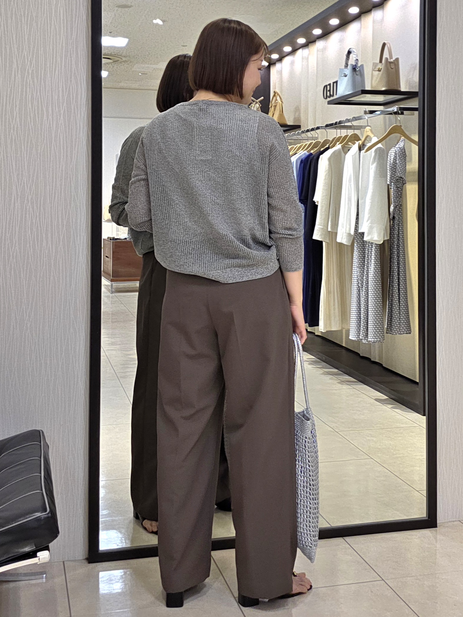 naokoさんの「UNTITLED｜シアーメッシュニット」を使ったコーディネート