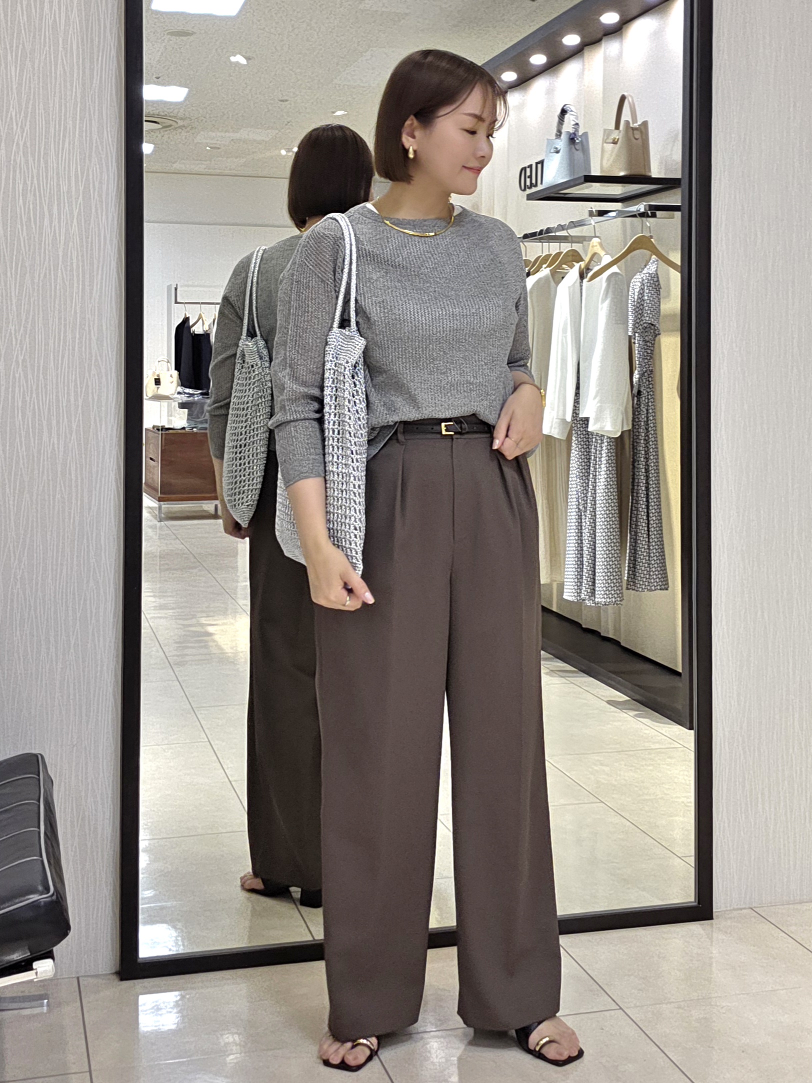 naokoさんの「UNTITLED｜シアーメッシュニット」を使ったコーディネート