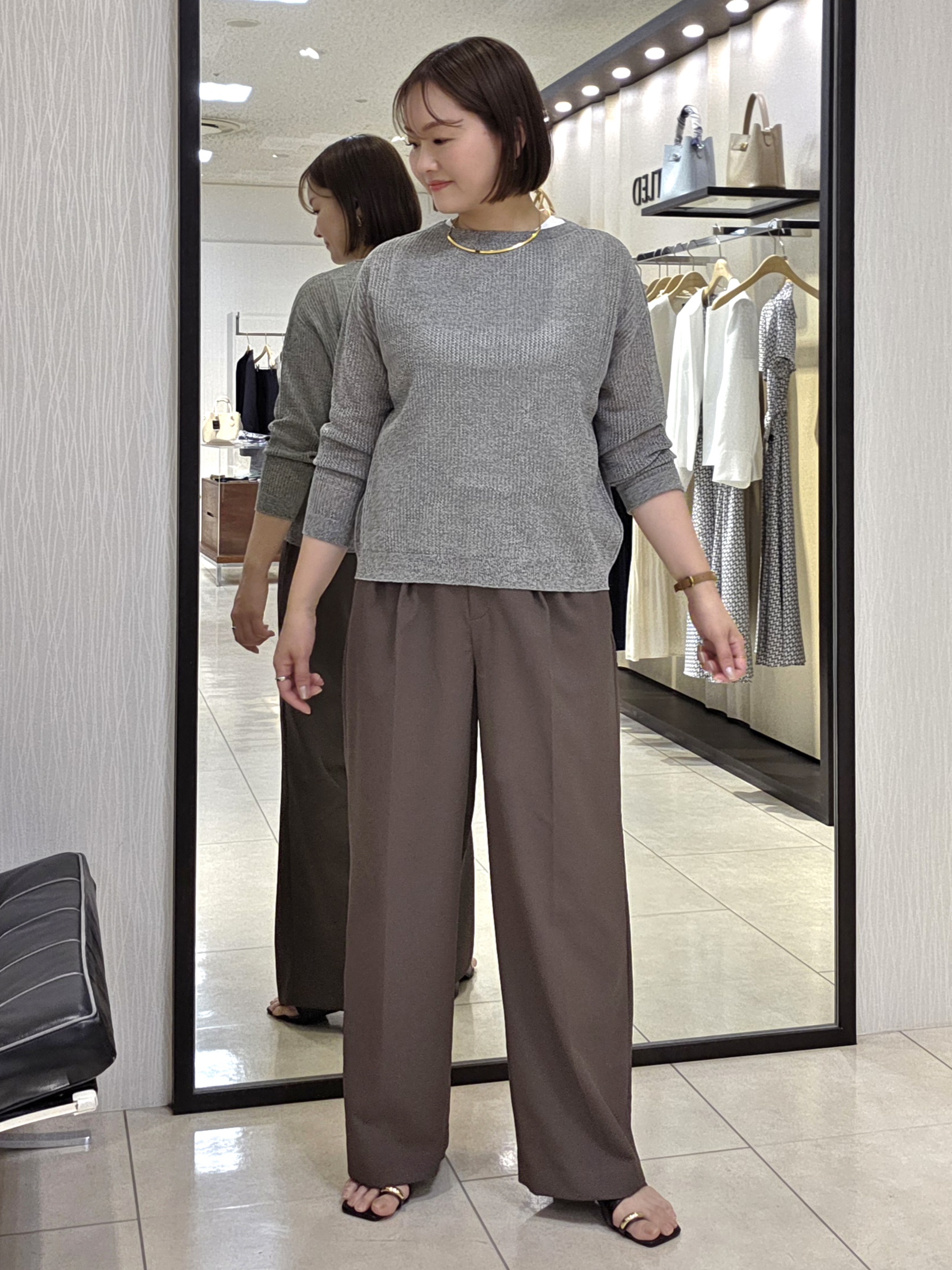 naokoさんの「UNTITLED｜シアーメッシュニット」を使ったコーディネート
