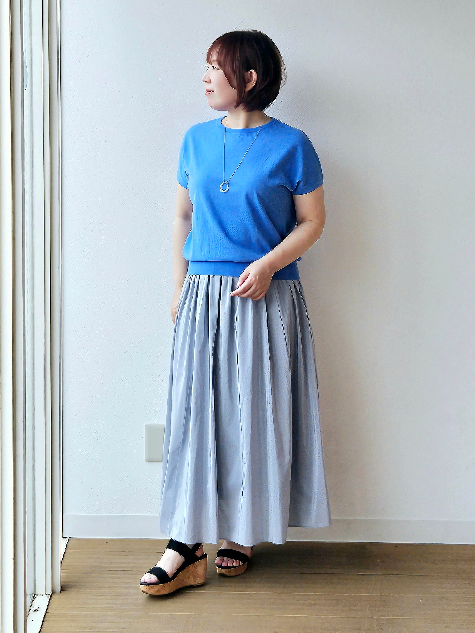 やじまさんの「UNTITLED｜【9色展開/アンサンブル可】コットンクルーネックカーディガン」を使ったコーディネート