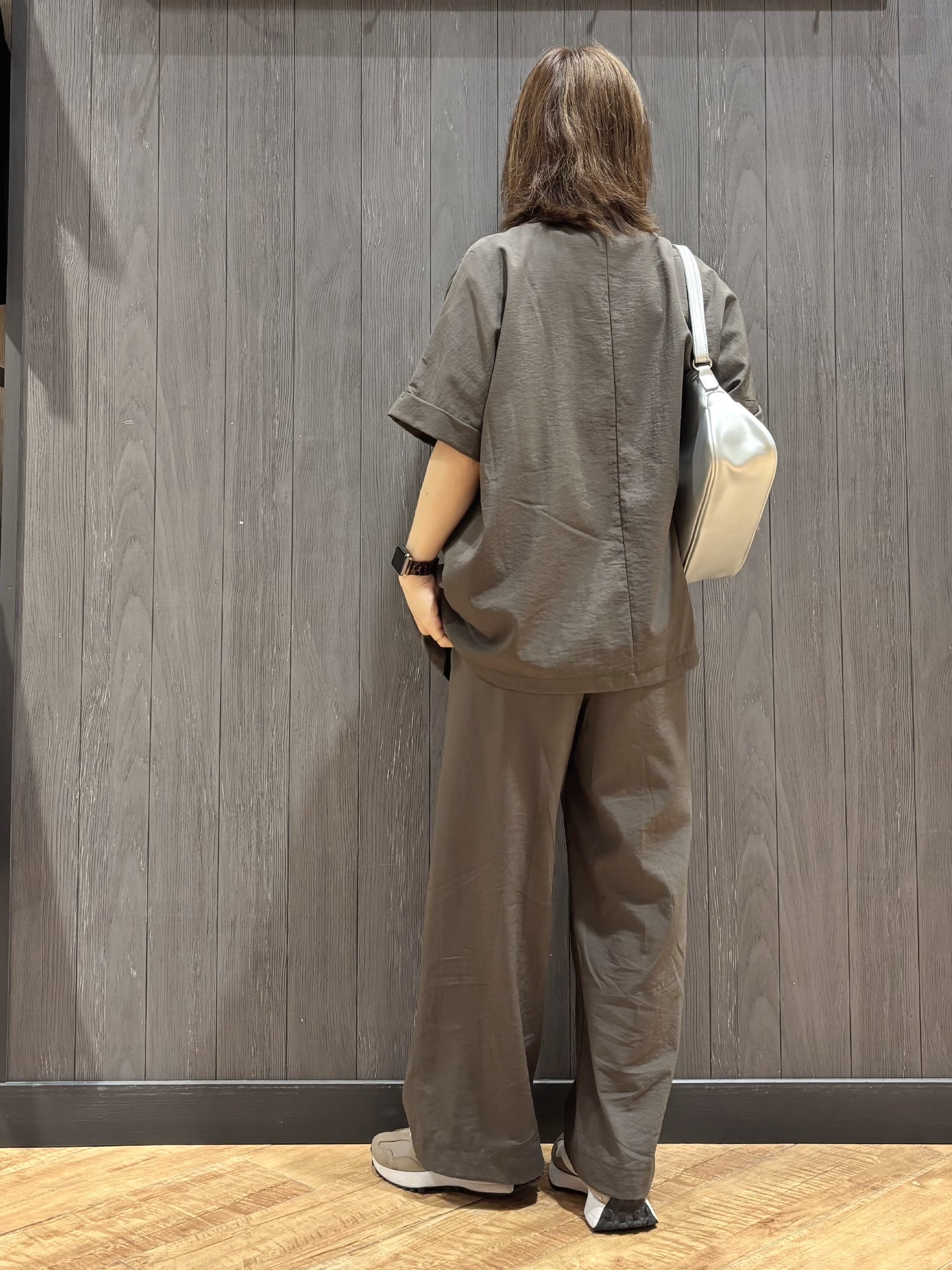 meiさんの「SHOO･LA･RUE｜【高レビュー/洗濯機可/セットアップ可】軽凛(かろりん) ひんやり半袖ジャケット」を使ったコーディネート
