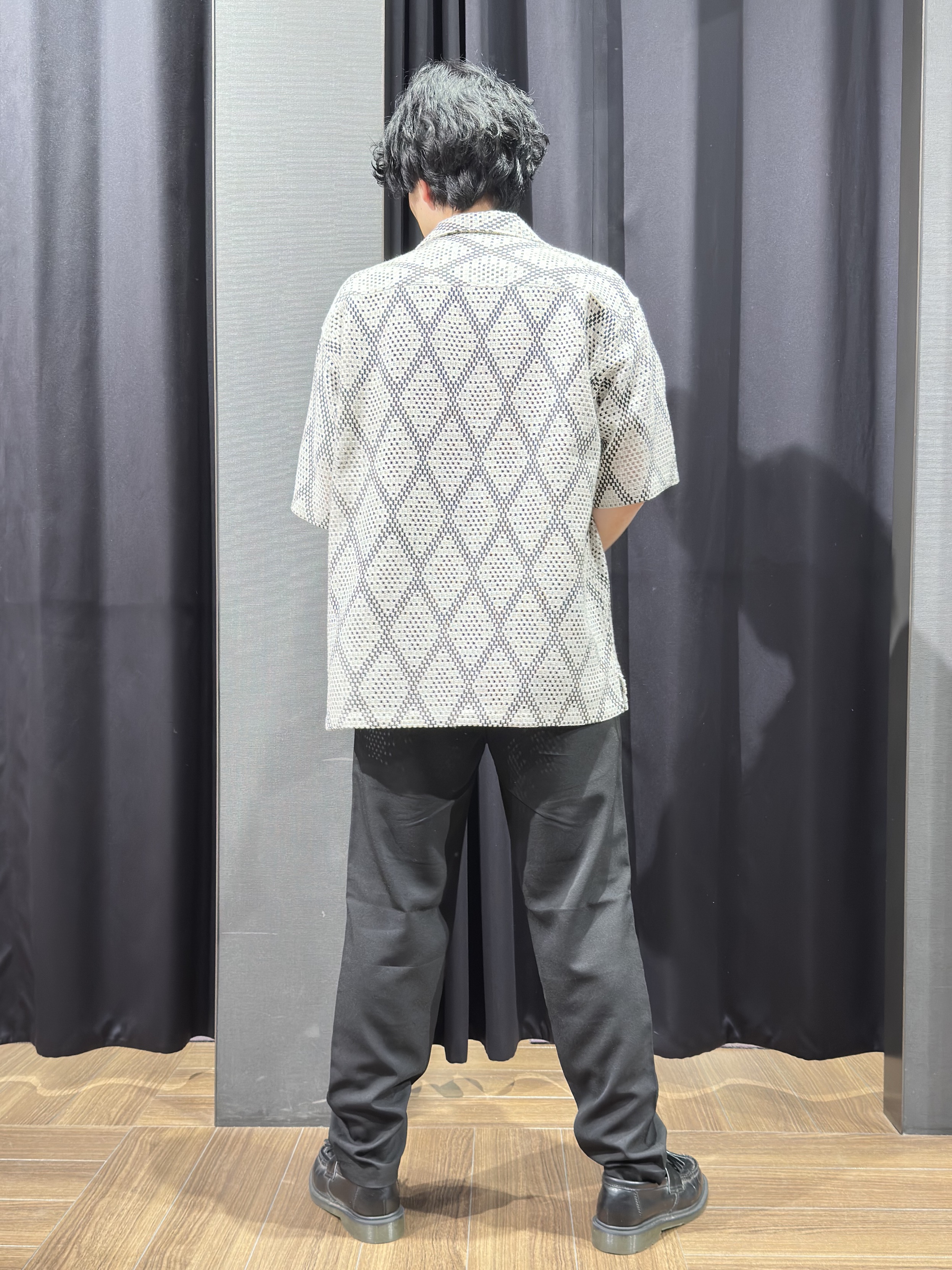 tomoyaさんの「THE SHOP TK｜アーガイル柄 レース半袖シャツ 洗濯機OK」を使ったコーディネート