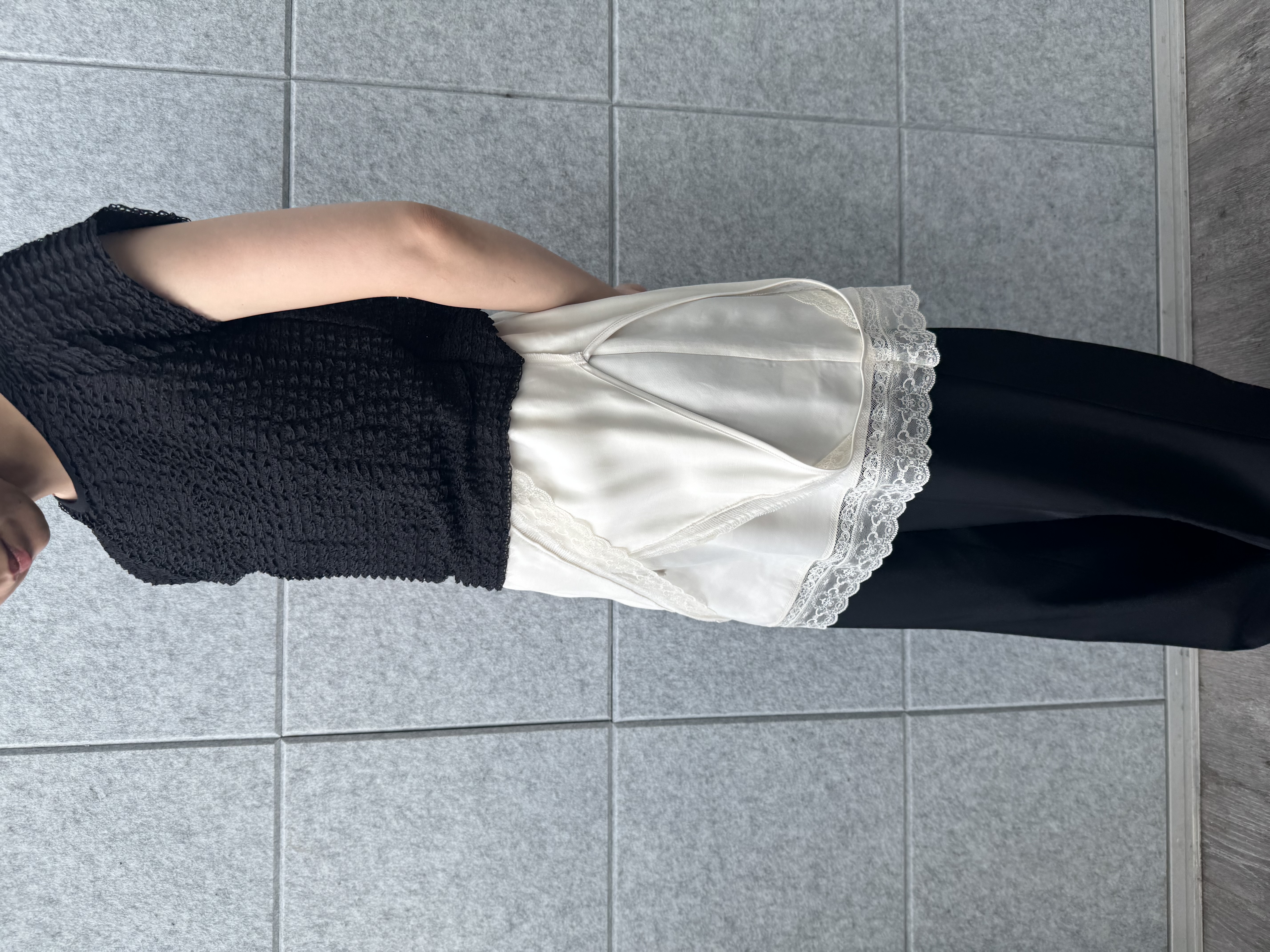 designer yukaさんの「CODE A｜frill mini tee」を使ったコーディネート