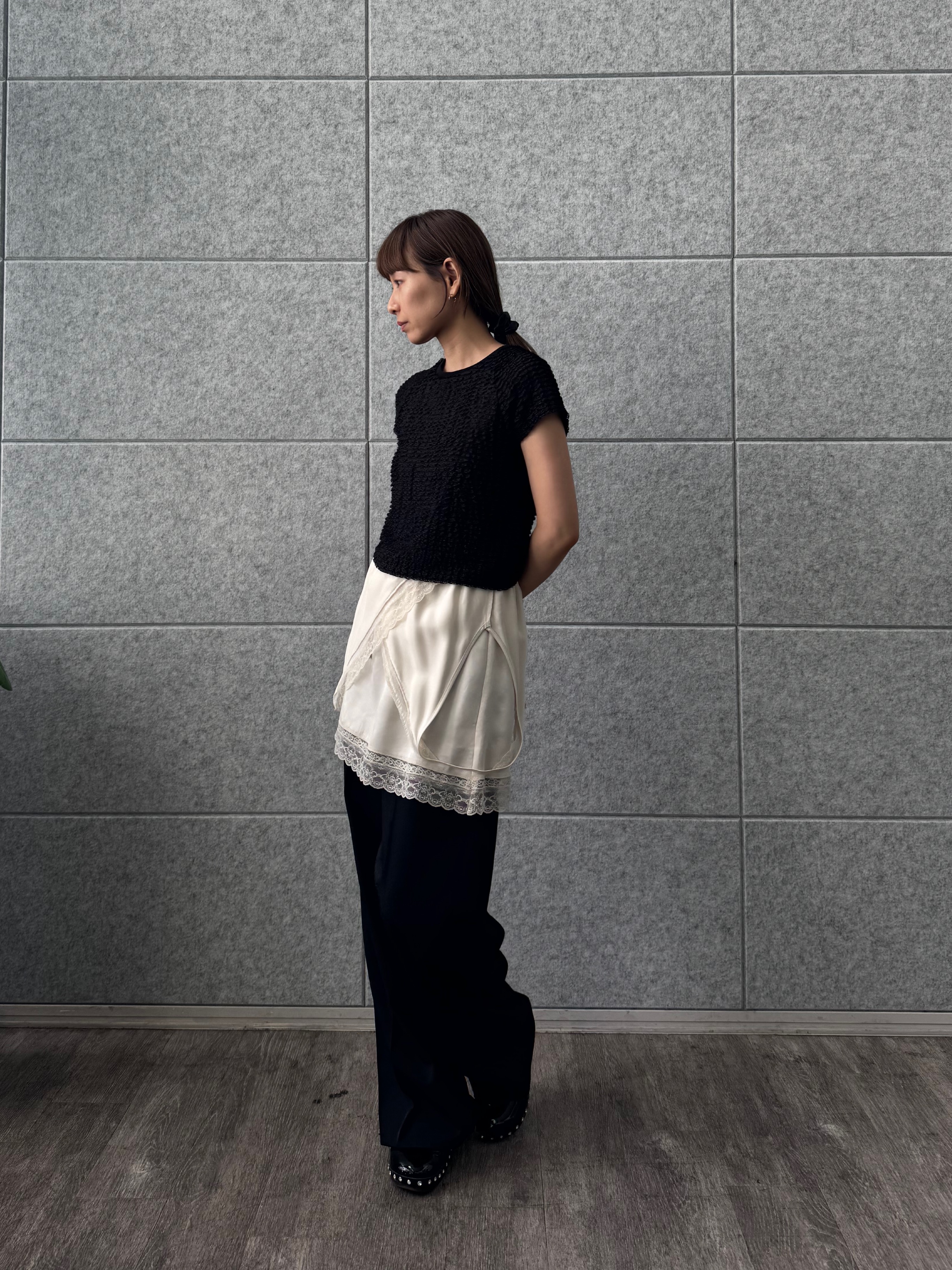 designer yukaさんの「CODE A｜frill mini tee」を使ったコーディネート