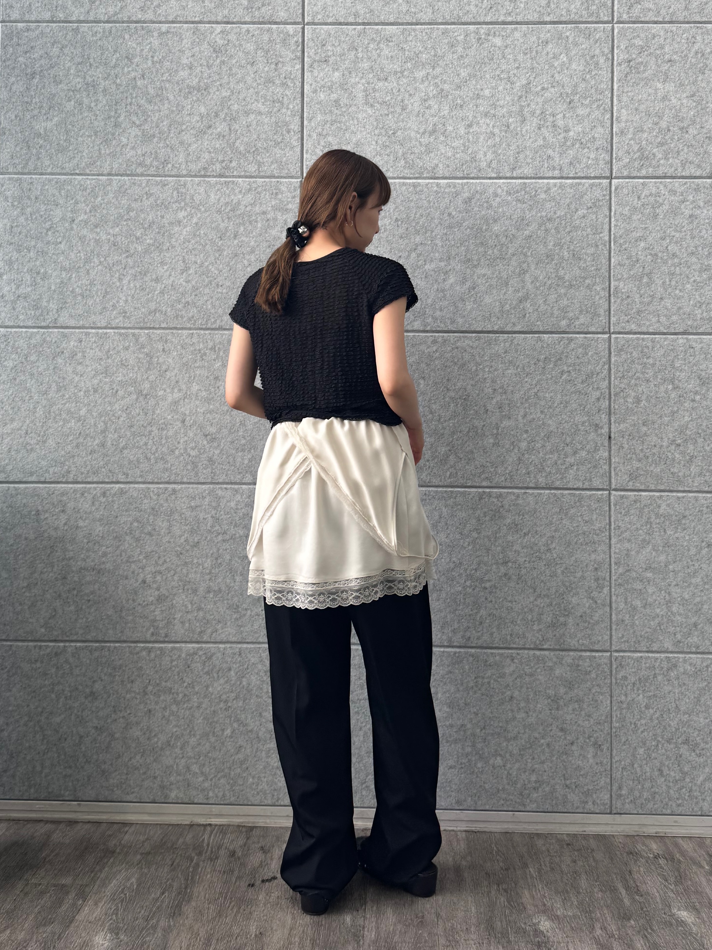 designer yukaさんの「CODE A｜frill mini tee」を使ったコーディネート