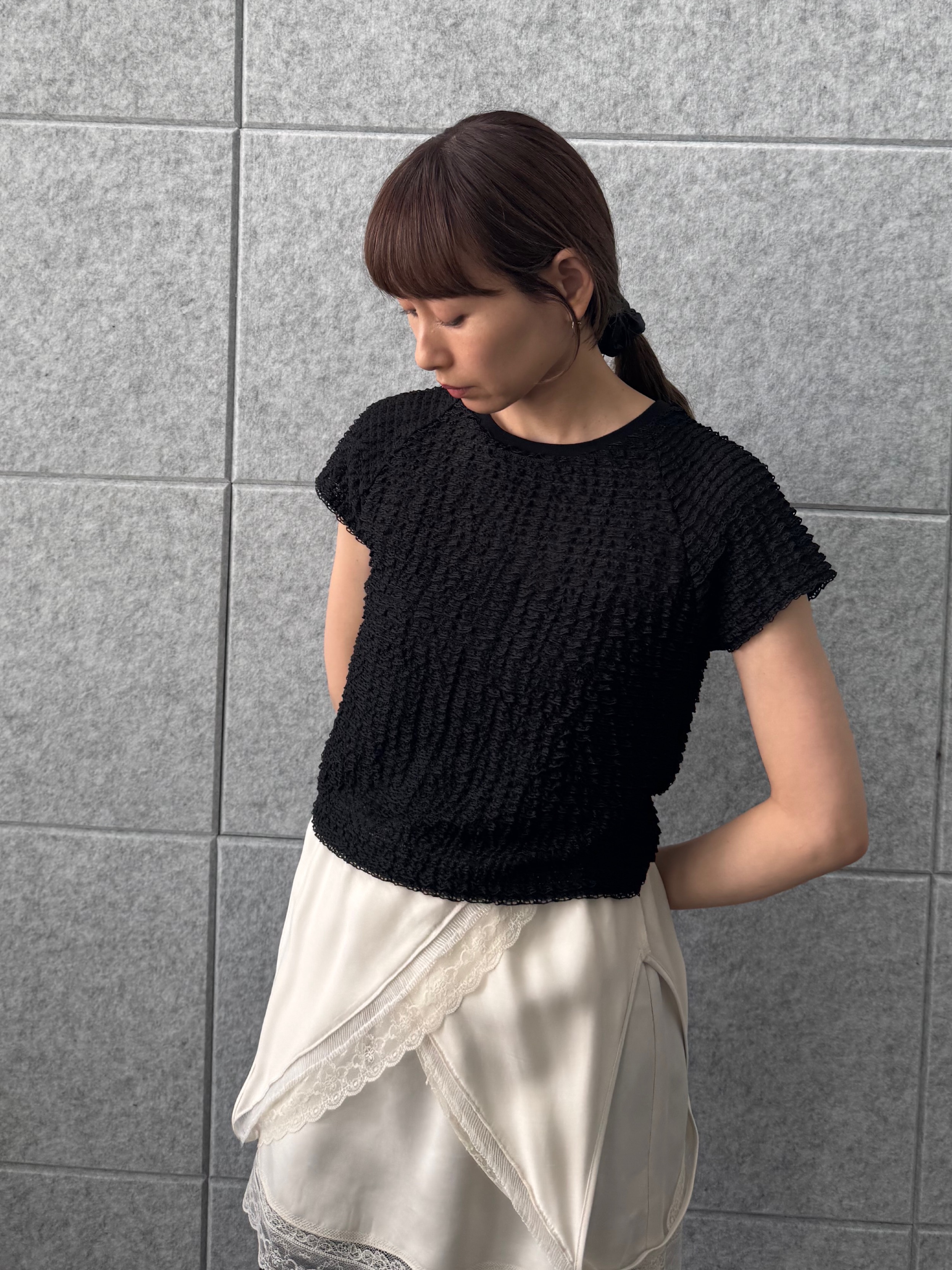 designer yukaさんの「CODE A｜frill mini tee」を使ったコーディネート