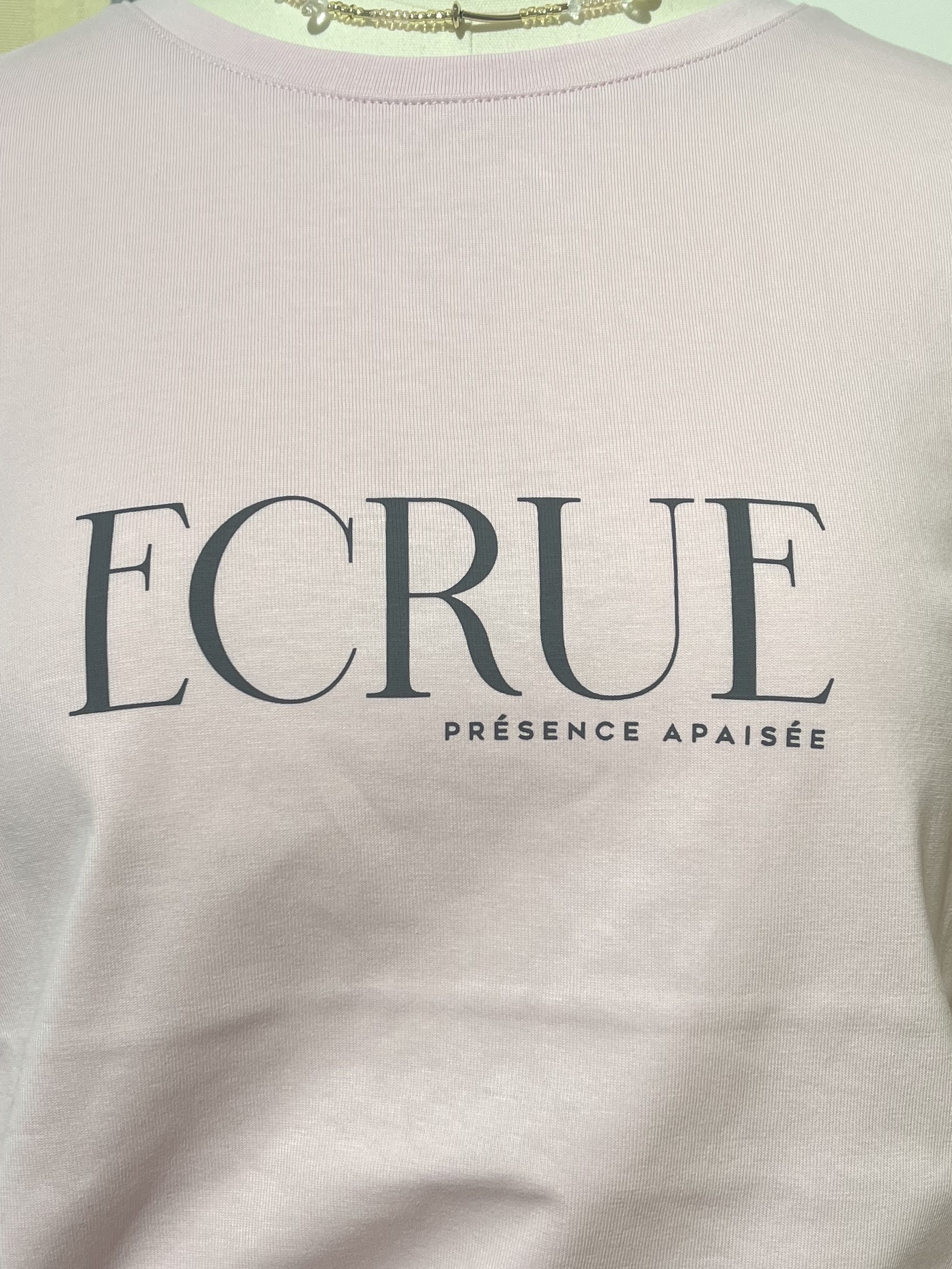 ほくとさんの「grove｜【遮熱／吸水速乾／接触冷感／UVカット】ベーシックロゴTシャツ」を使ったコーディネート
