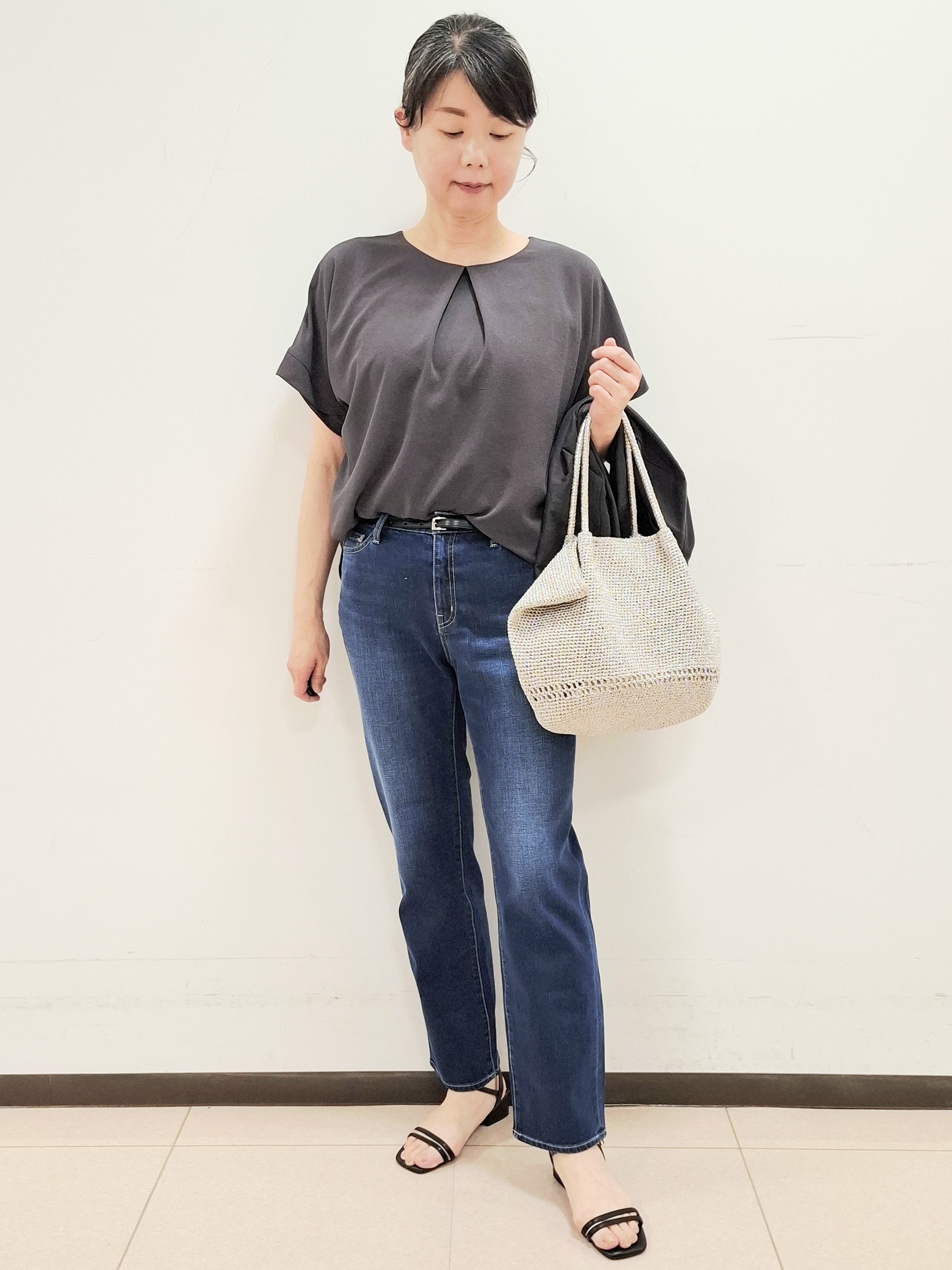 ねぎさんの「UNTITLED｜【程よいシアー感/洗える】エアリーバイオジャケット」を使ったコーディネート